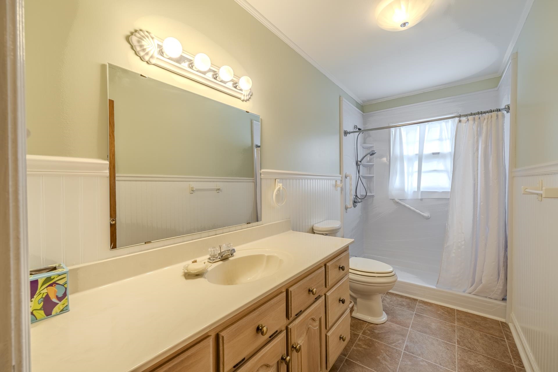 505 Harbert Dr Property Photo 17