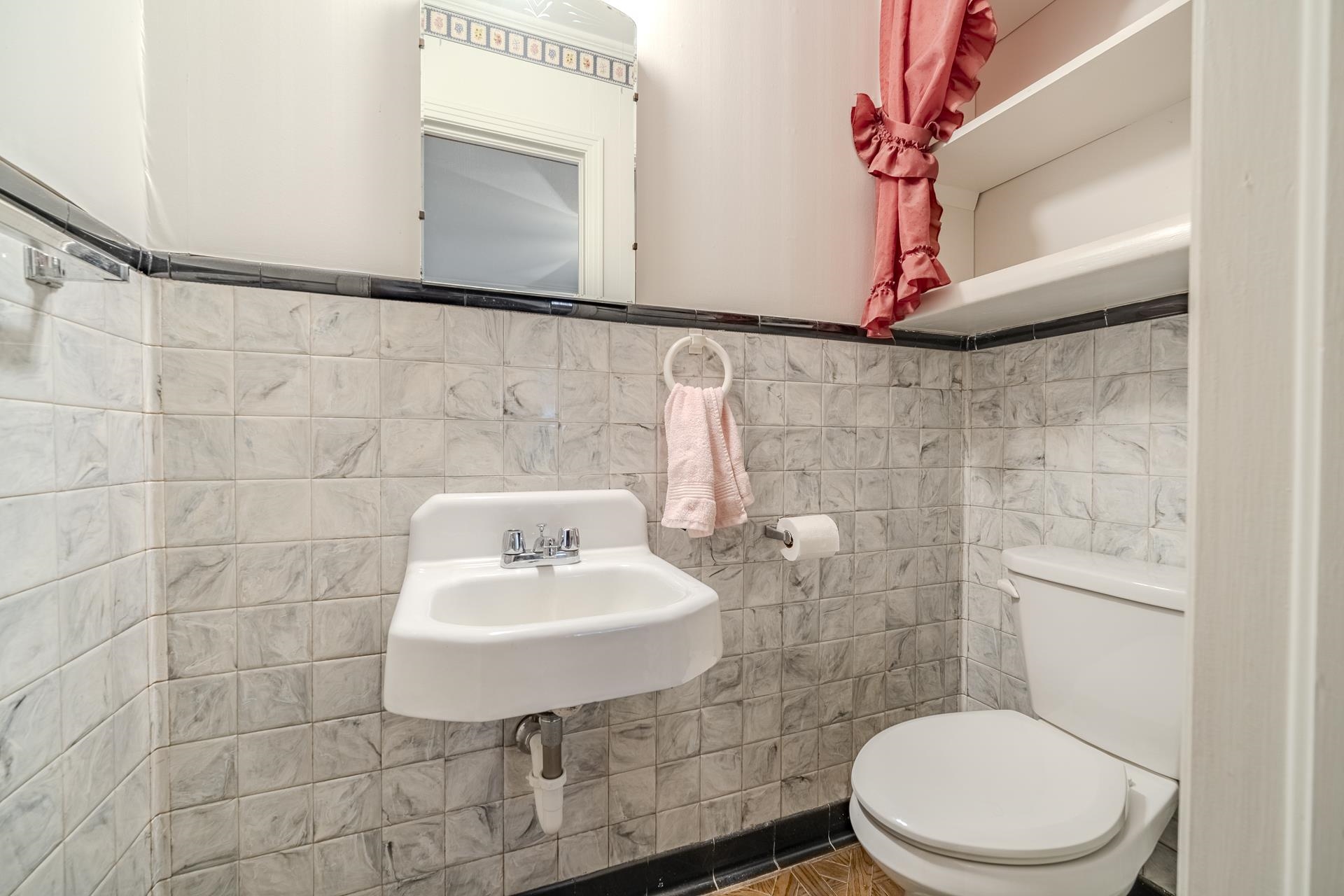 505 Harbert Dr Property Photo 18
