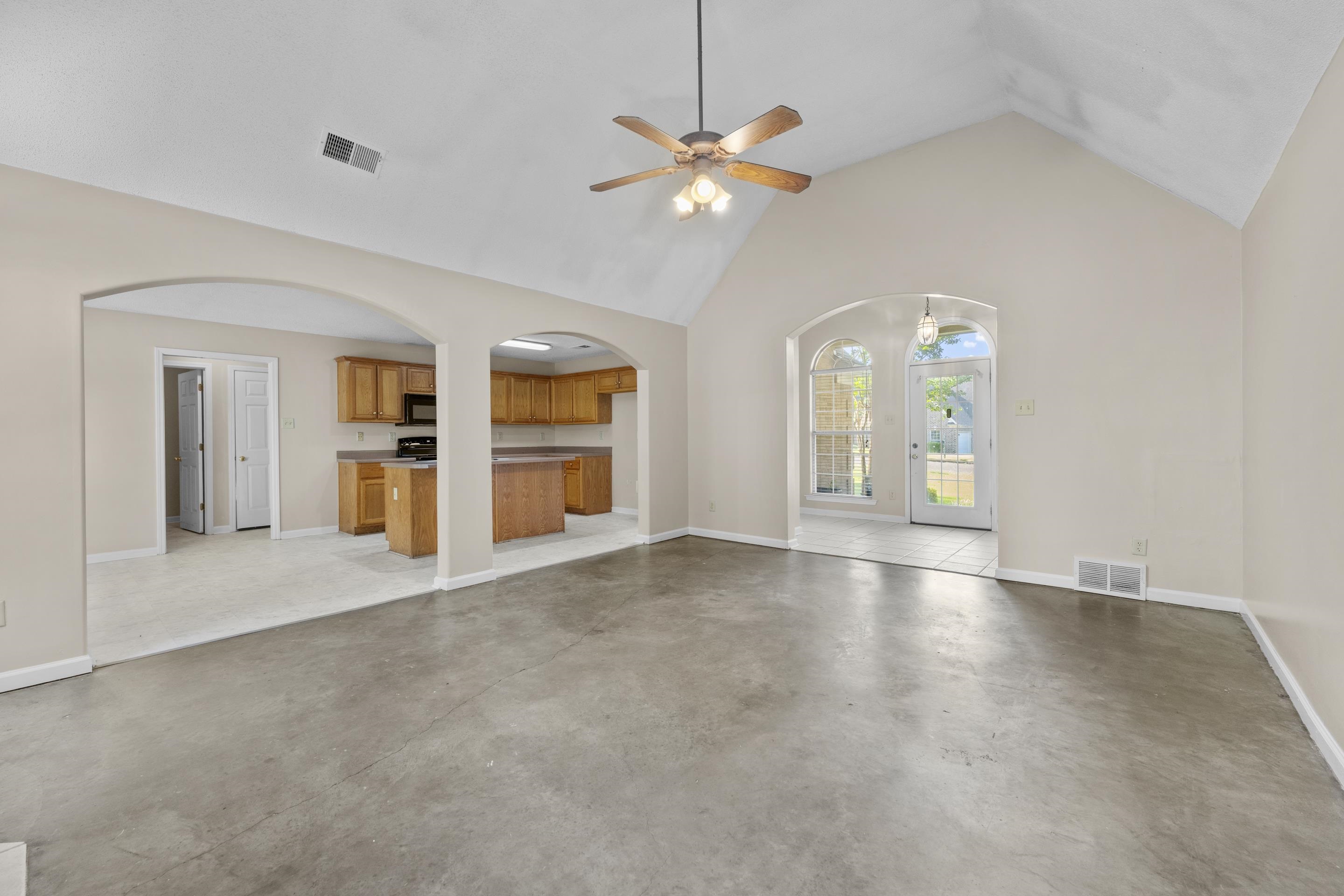 20 Country Brook Dr Property Photo 8