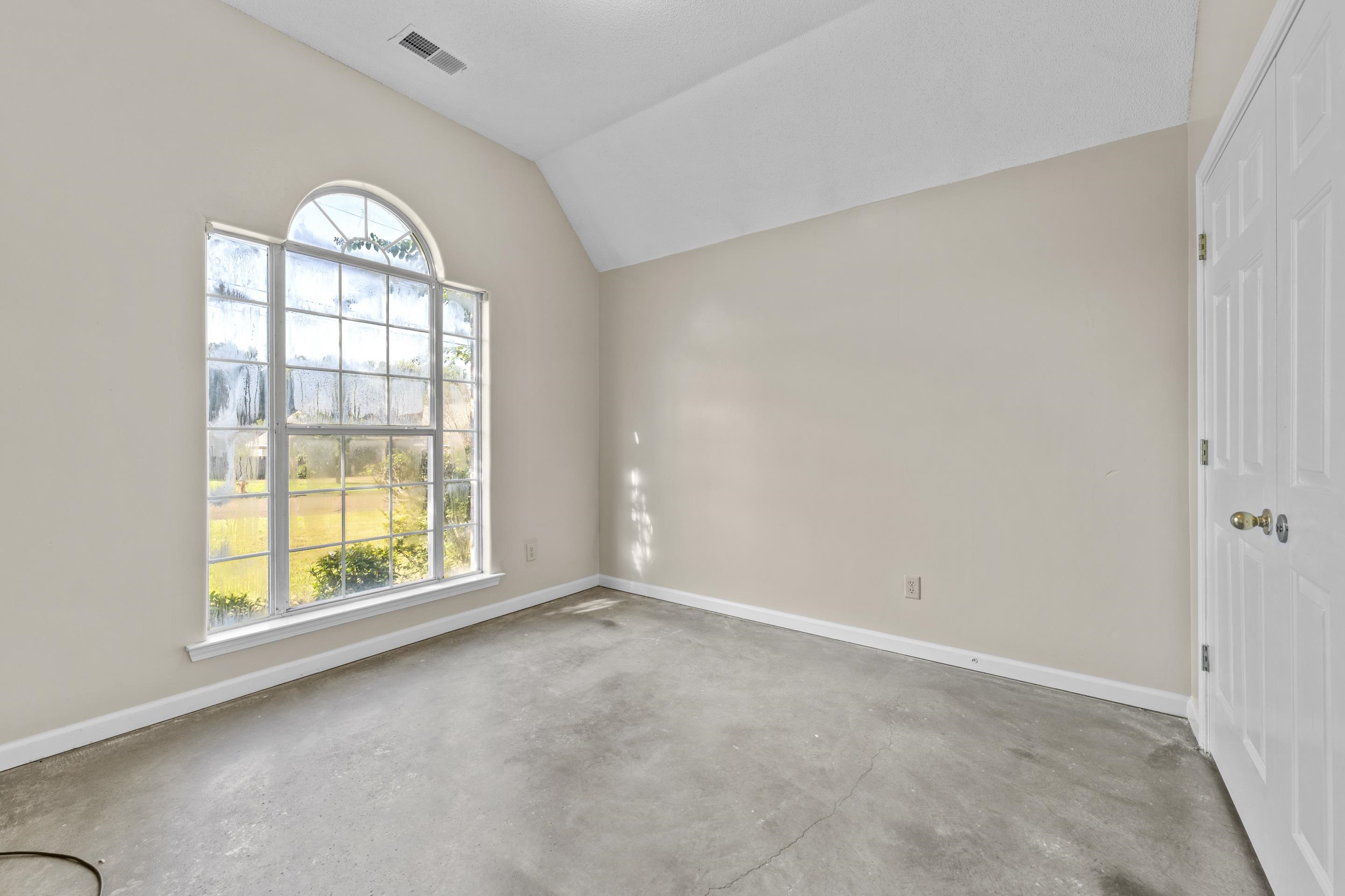 20 Country Brook Dr Property Photo 15
