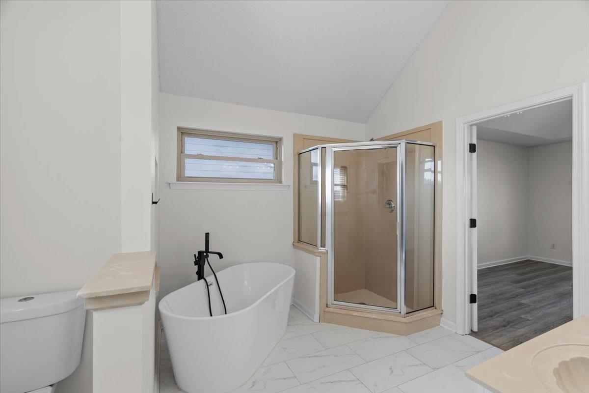 4900 Old Stone Cv Property Photo 16
