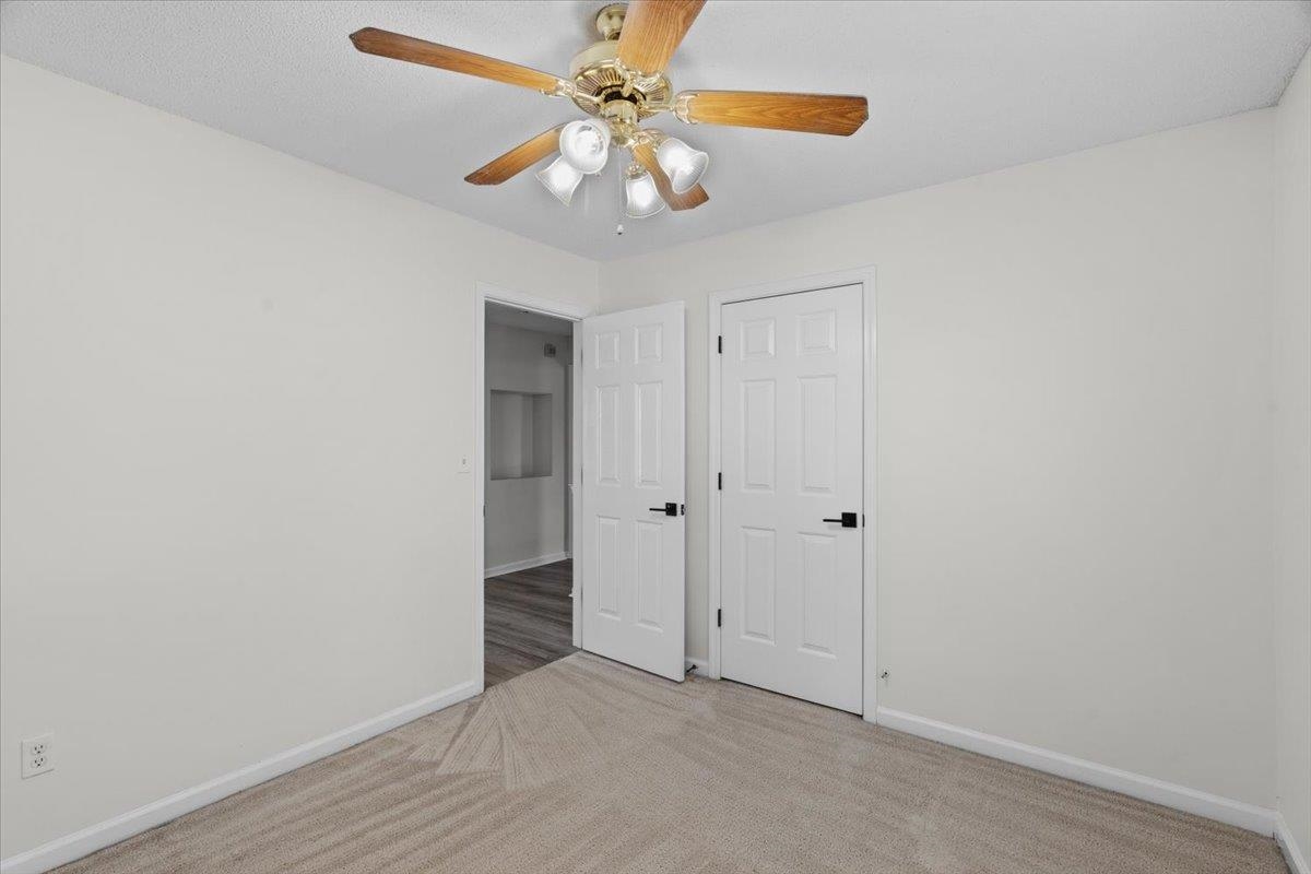 4900 Old Stone Cv Property Photo 19