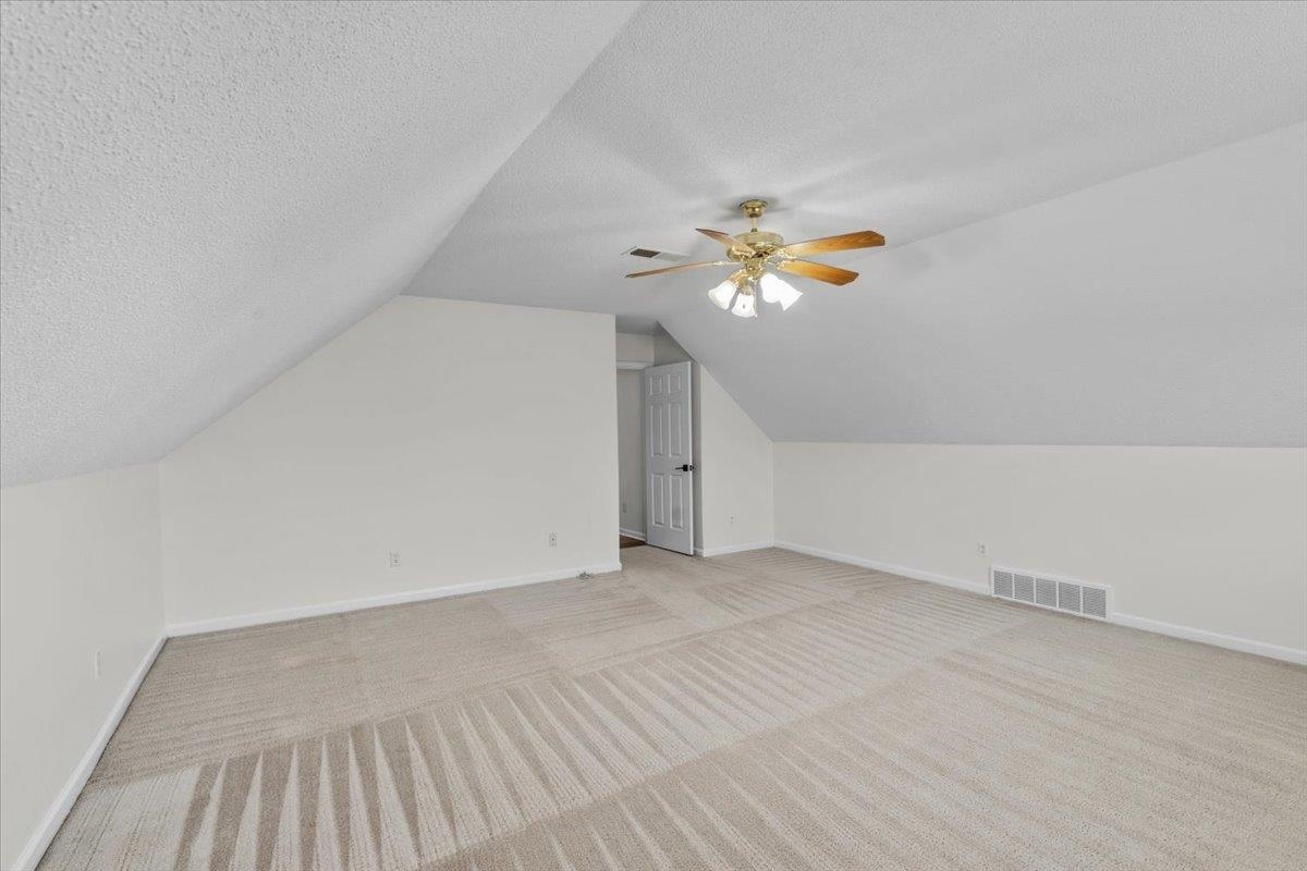 4900 Old Stone Cv Property Photo 24