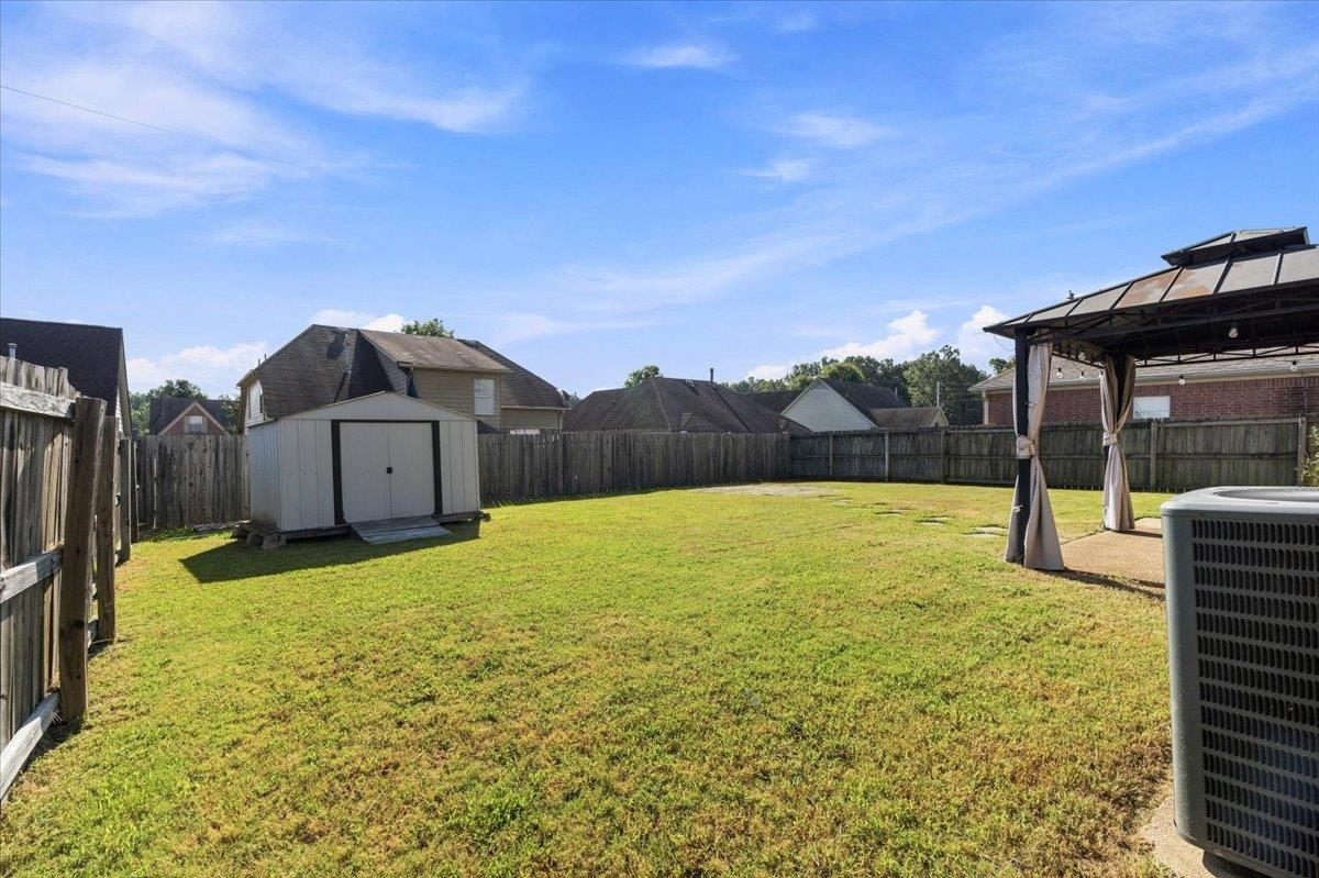 4900 Old Stone Cv Property Photo 28