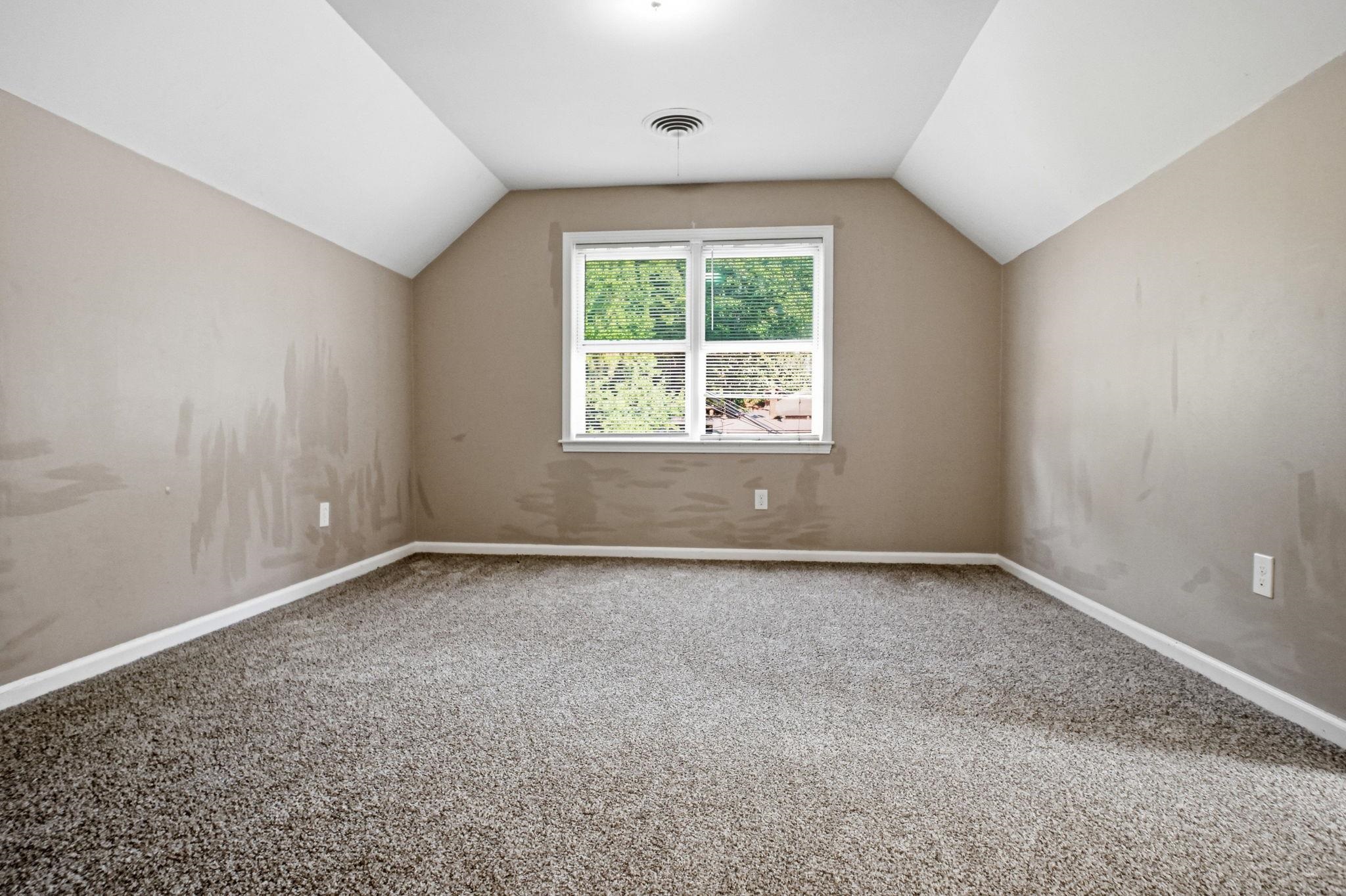 3249 Fairbanks St Property Photo 22