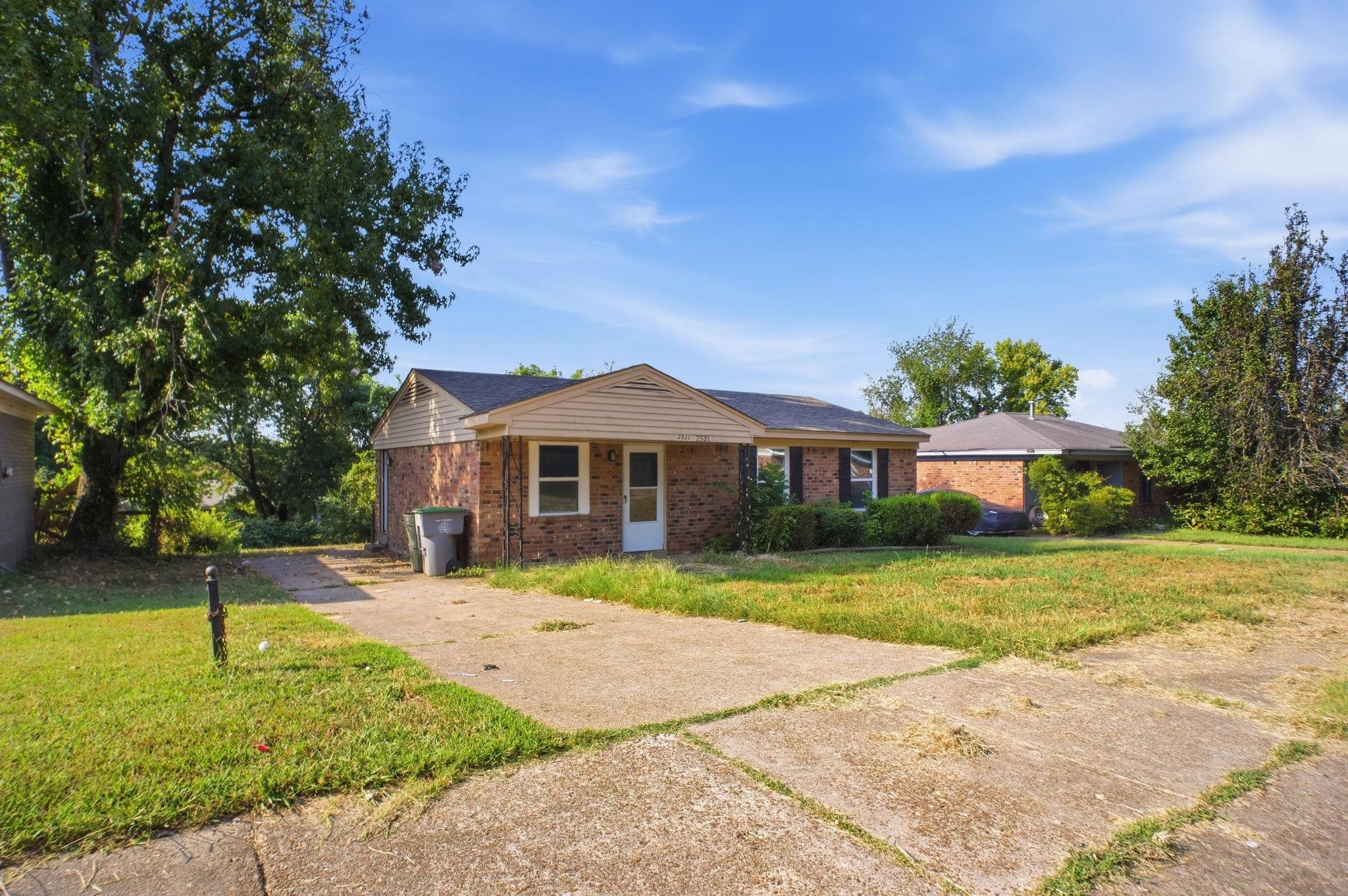 2531 Lisa Ave Property Photo 3