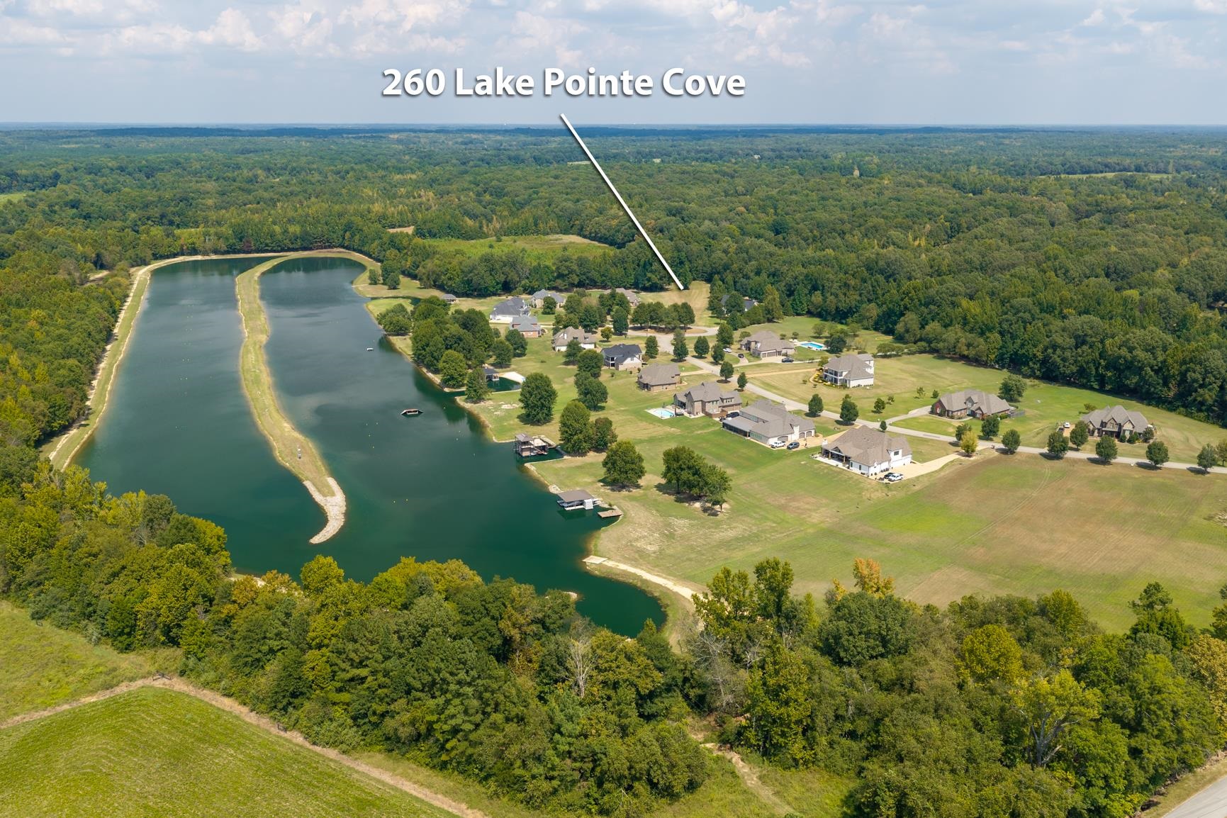 260 LAKE POINTE CV Property Photo 1