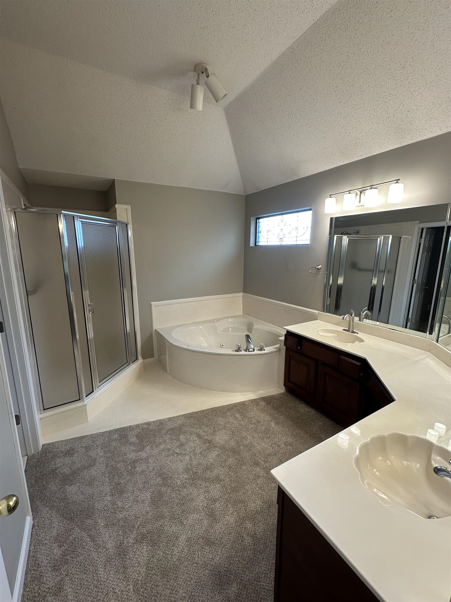 3134 Valley Lake Dr Property Photo 14
