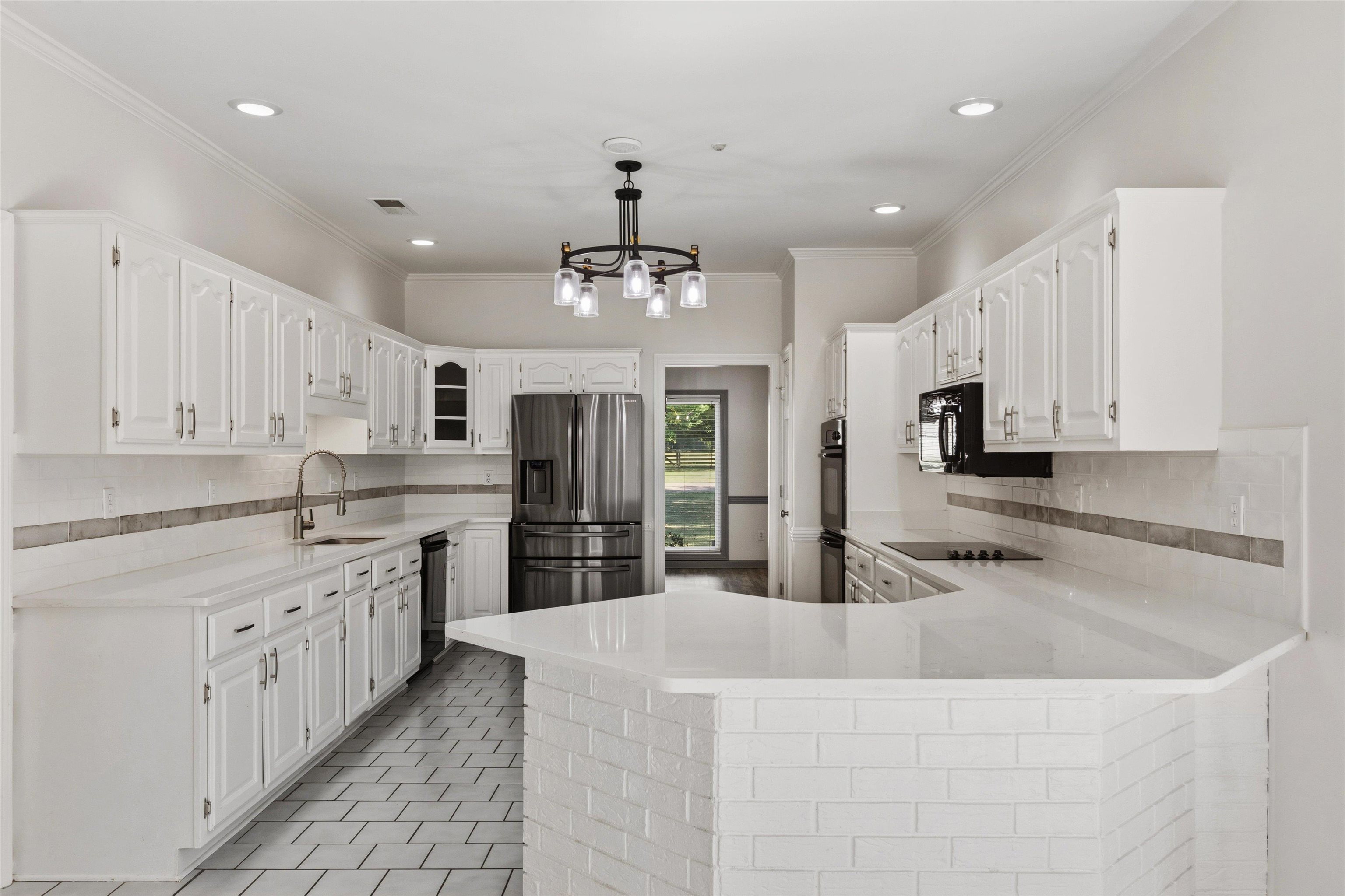 3851 Davies Manor Dr Property Photo 10