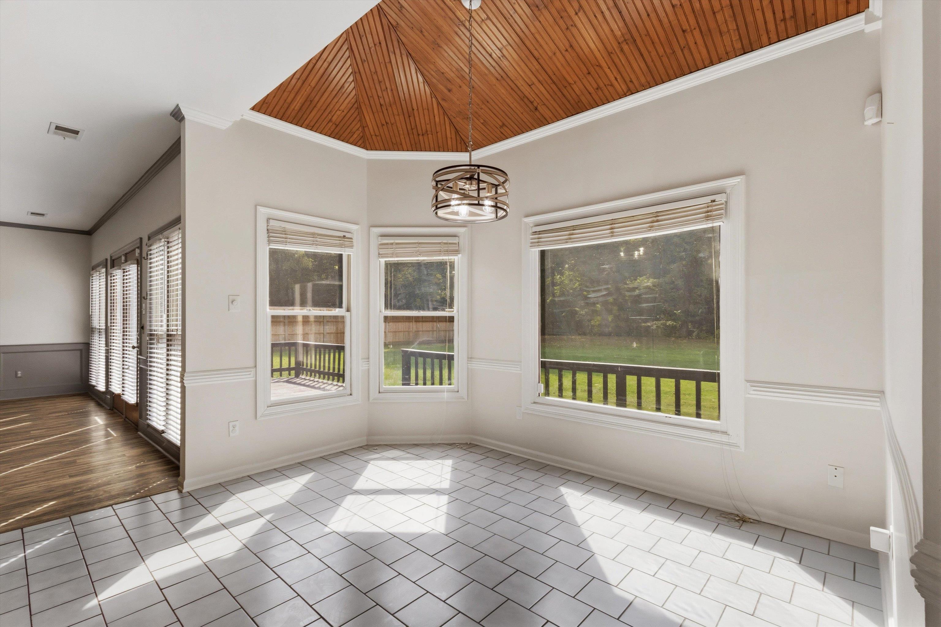 3851 Davies Manor Dr Property Photo 11