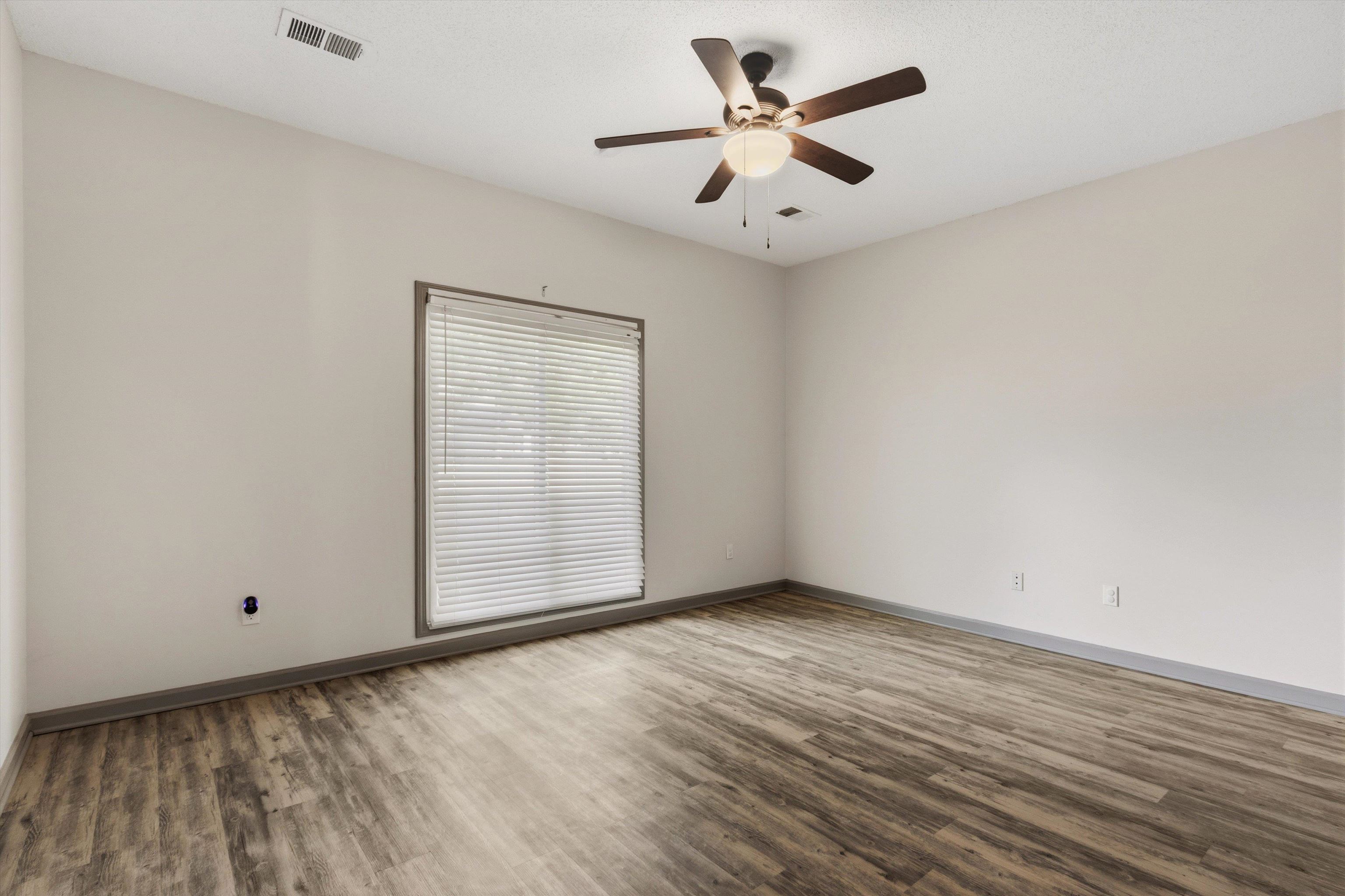 3851 Davies Manor Dr Property Photo 21