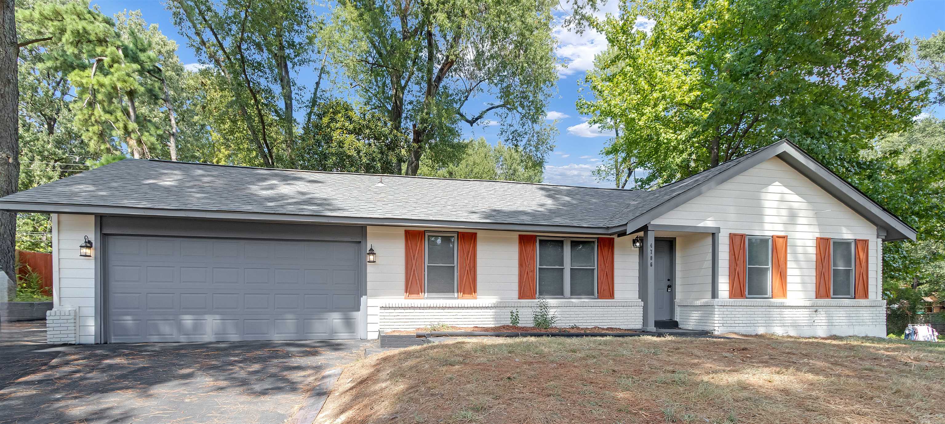 4706 Stage Rd Property Photo 2