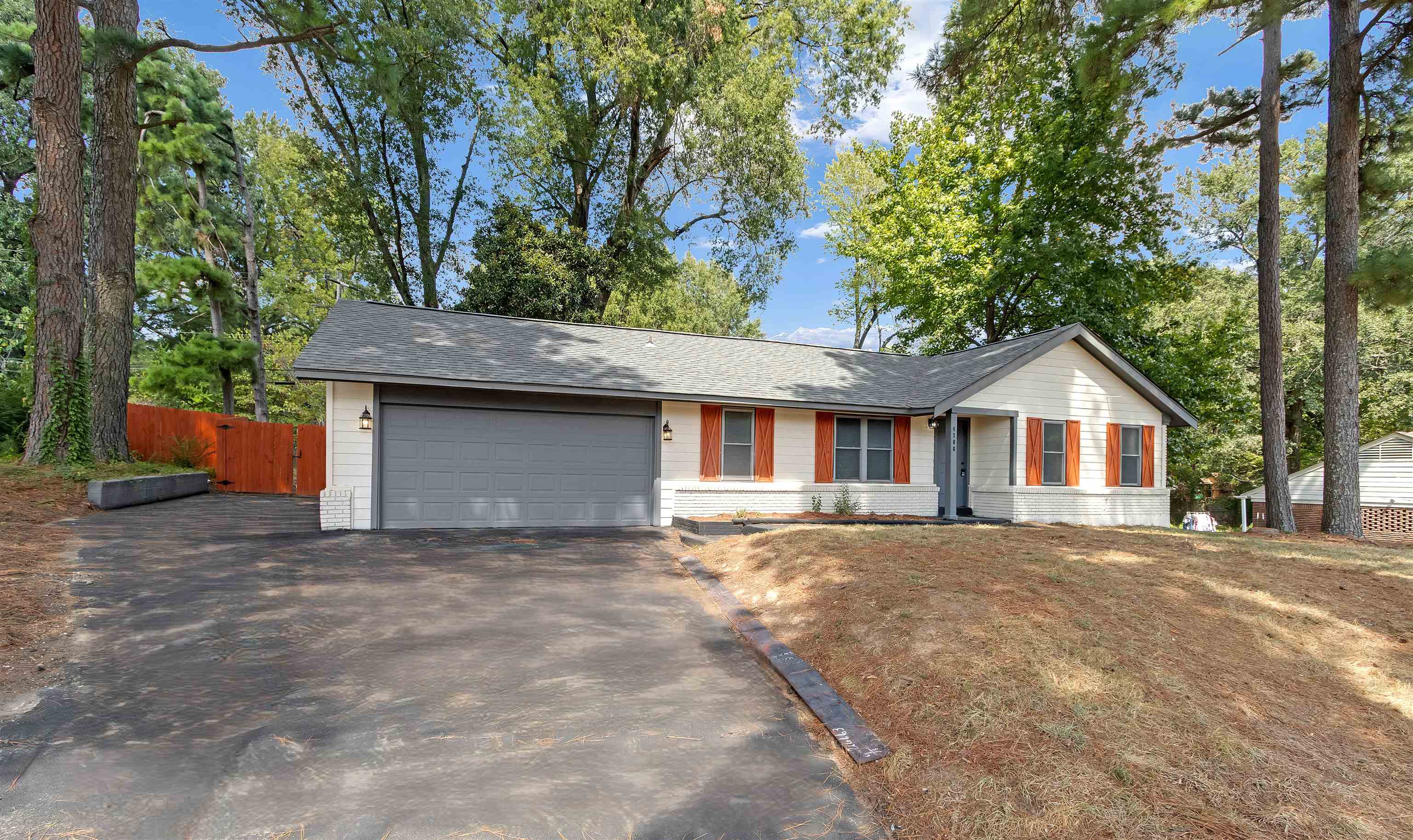 4706 Stage Rd Property Photo 3