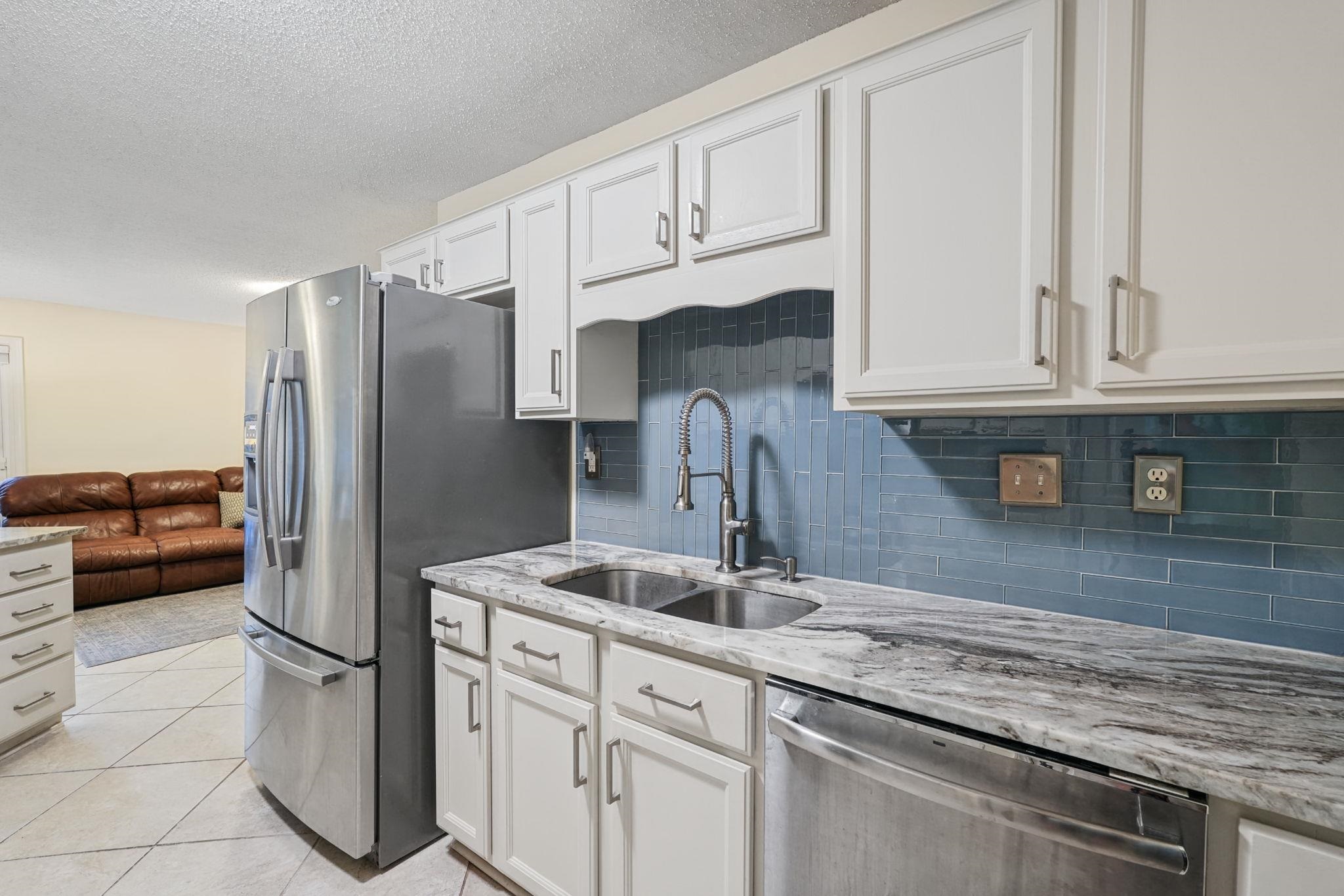 2549 Hearth Stone Dr Property Photo 11