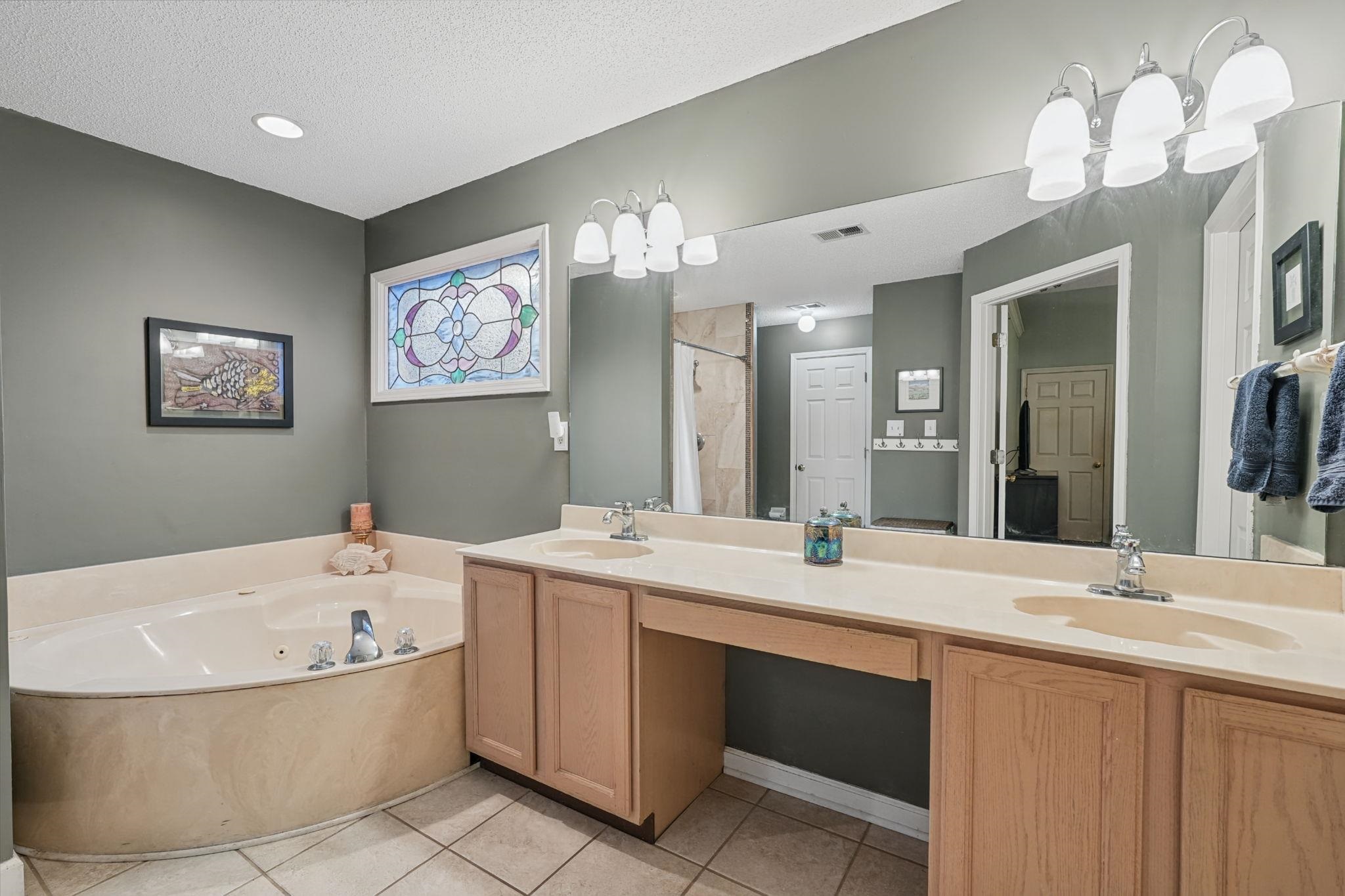 2549 Hearth Stone Dr Property Photo 17