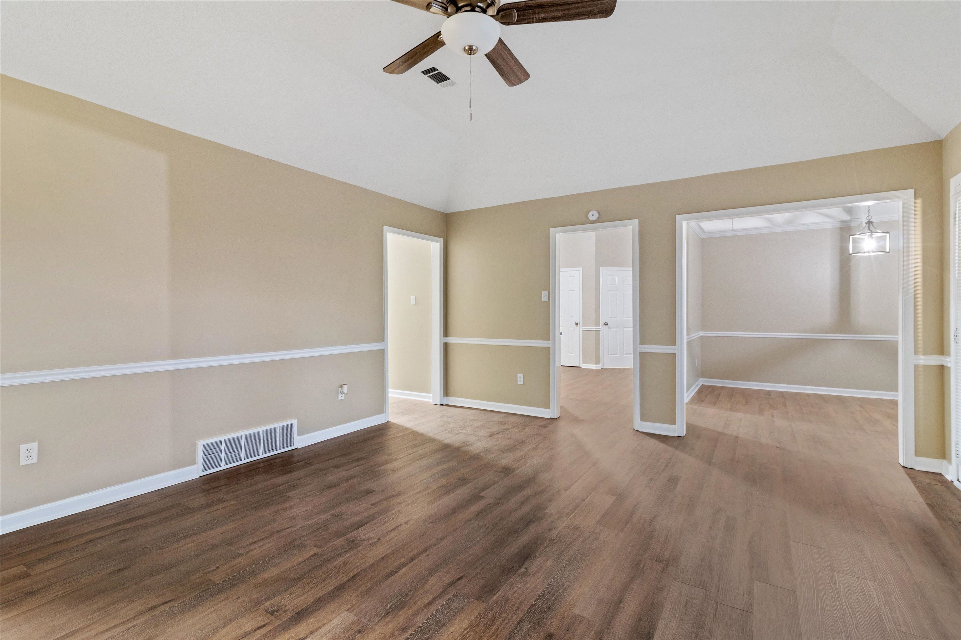 7665 Dexter Run Cir Property Photo 7