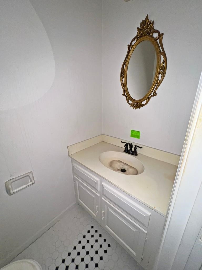 4040 Graham Oaks Ct 21 Property Photo 11