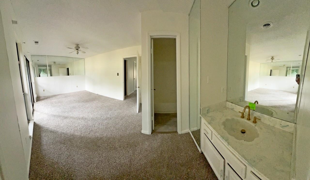 4040 Graham Oaks Ct 21 Property Photo 14