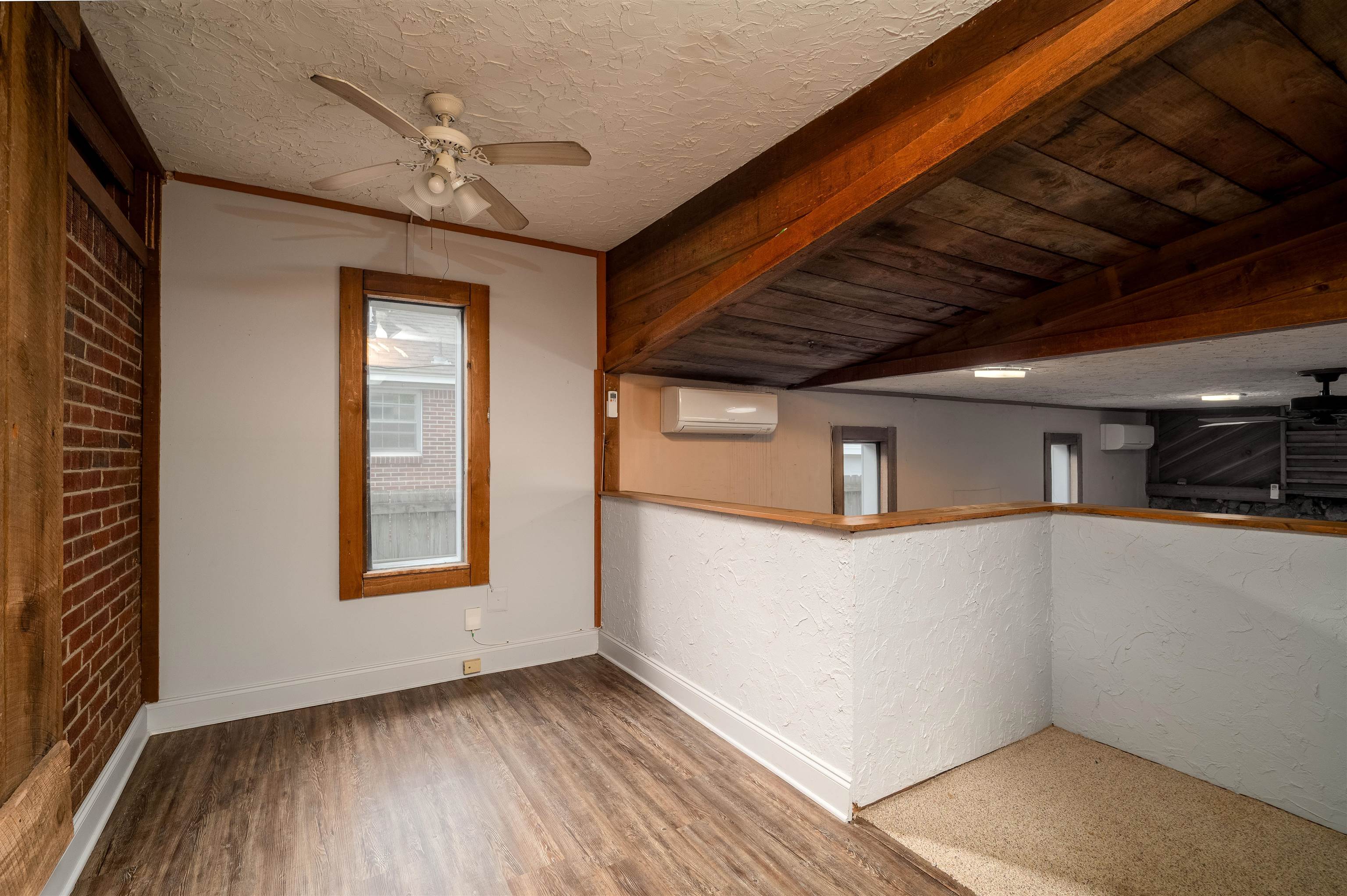 3814 Faxon Ave Property Photo 16