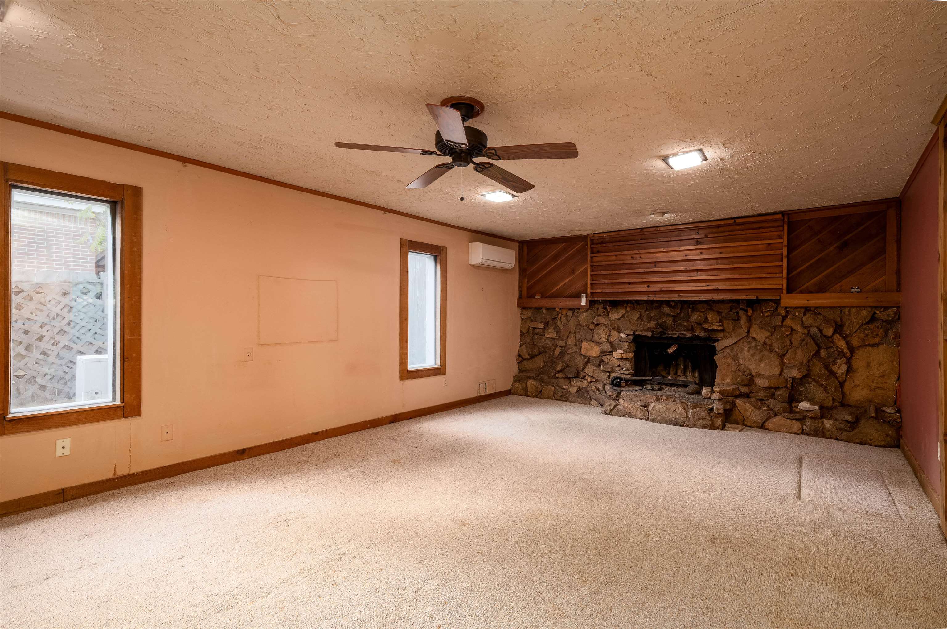 3814 Faxon Ave Property Photo 17