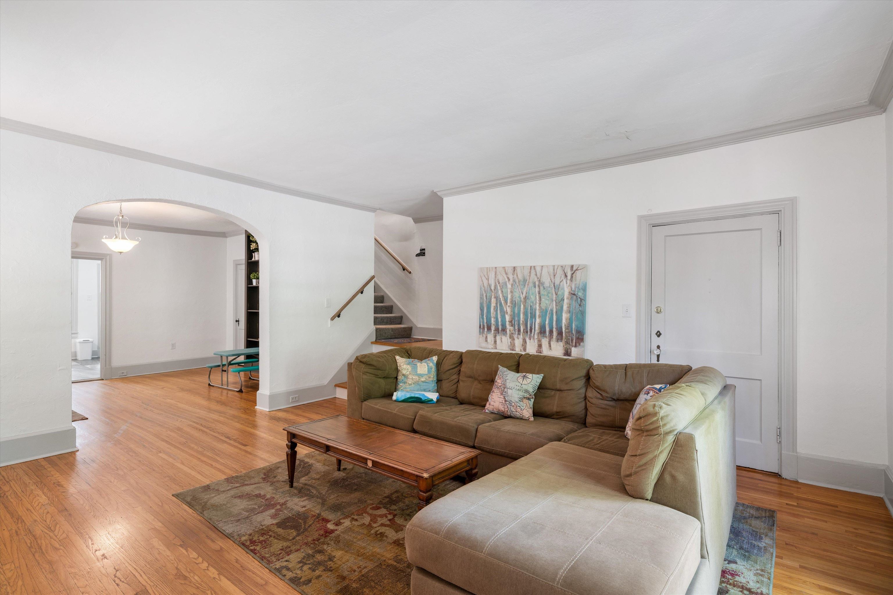 328 N Mclean Blvd Property Photo 26