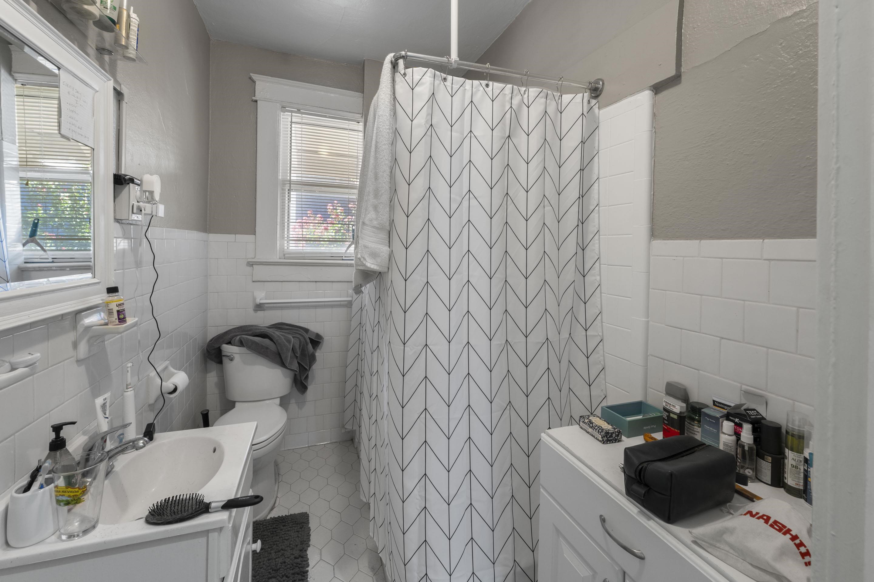 289 Kenilworth Pl Property Photo 29