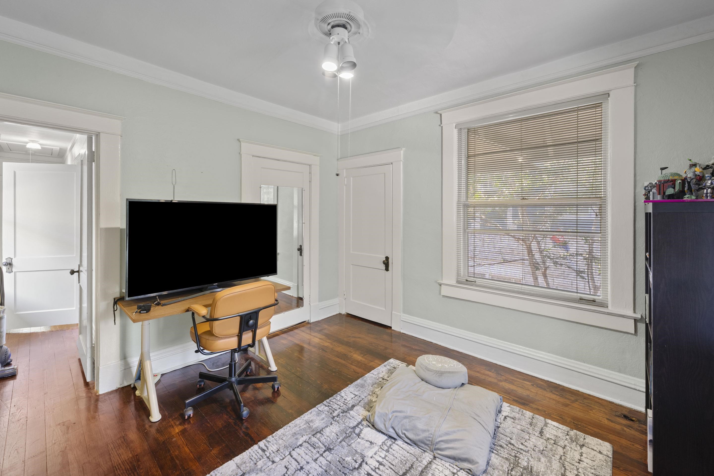 289 Kenilworth Pl Property Photo 33
