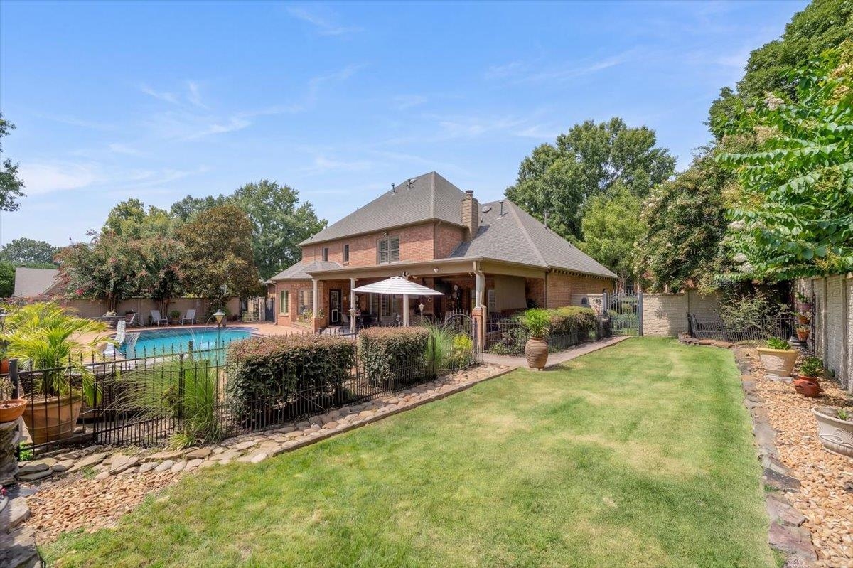 815 Polo Run Dr Property Photo 36