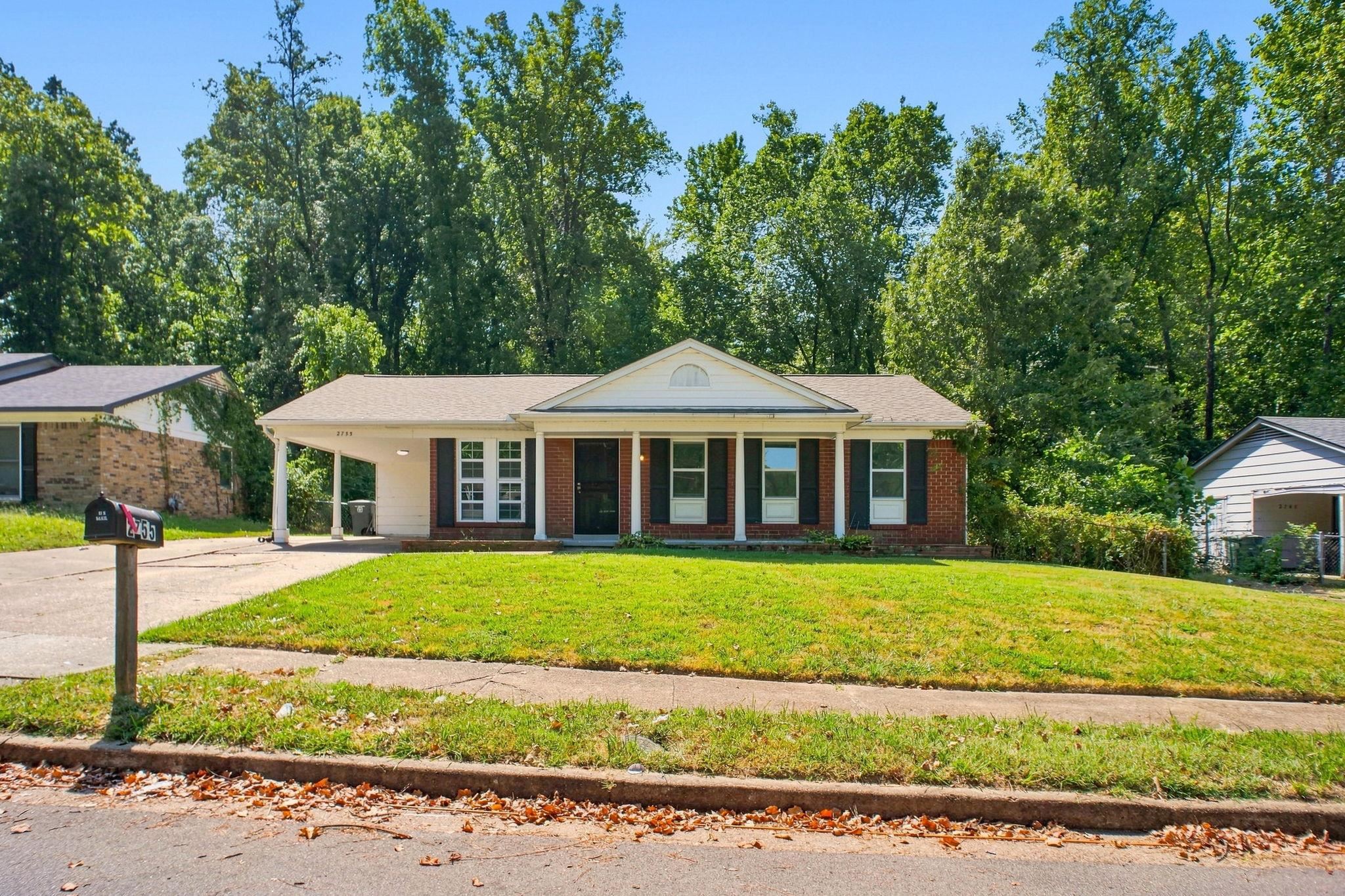2755 Dalewood Ave Property Photo 1