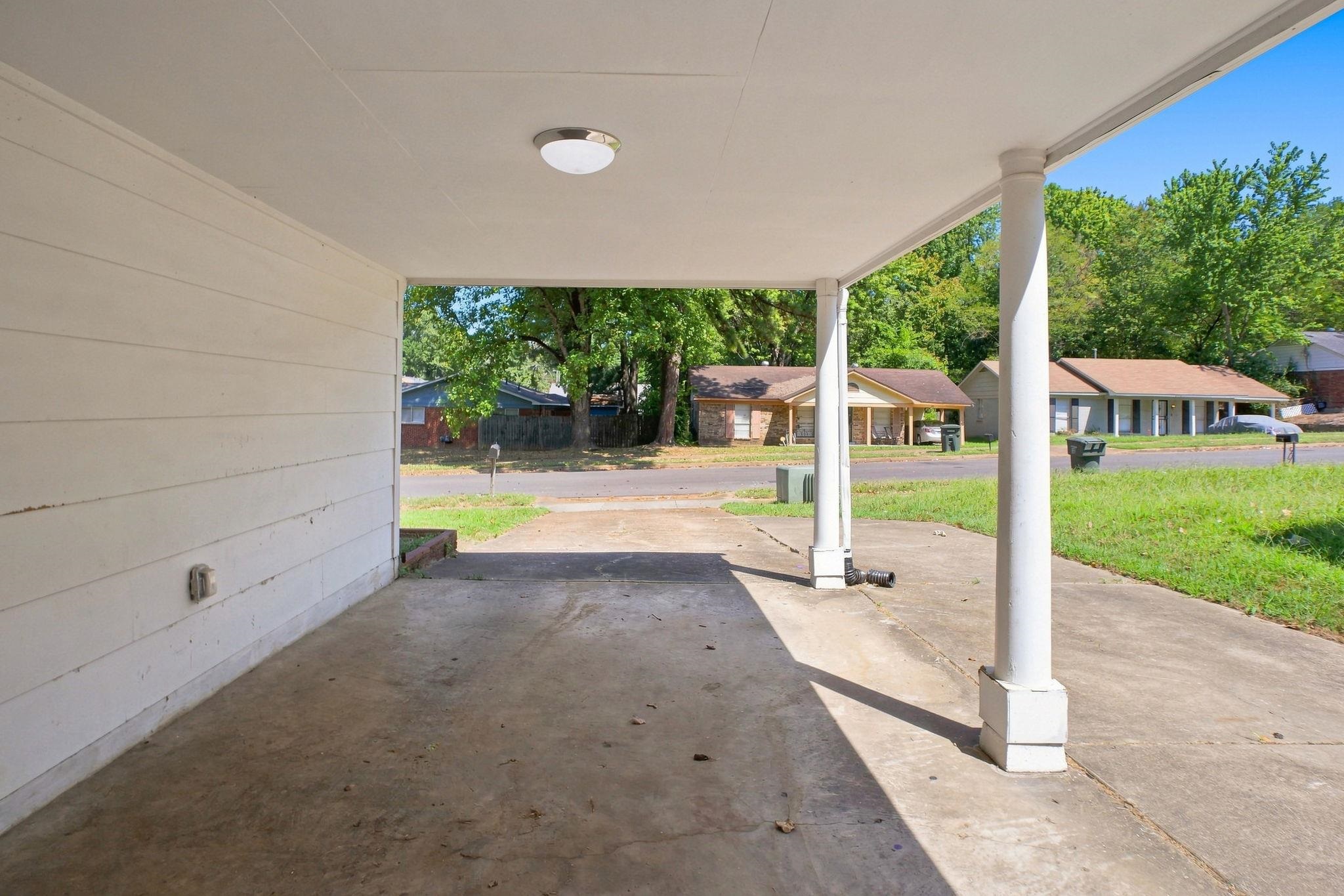 2755 Dalewood Ave Property Photo 3
