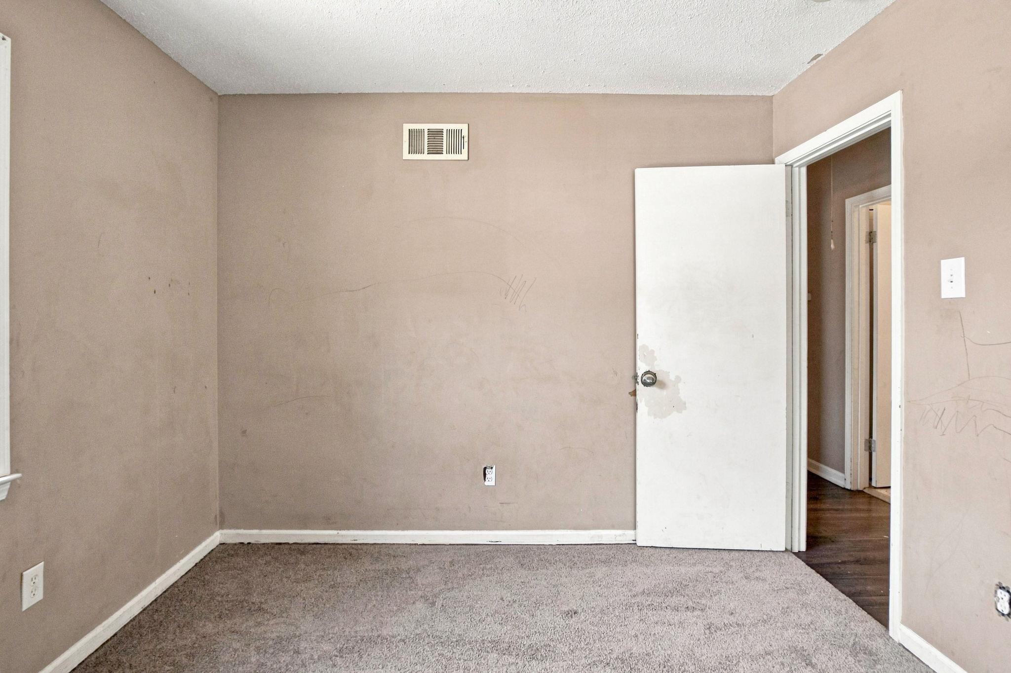 2755 Dalewood Ave Property Photo 10