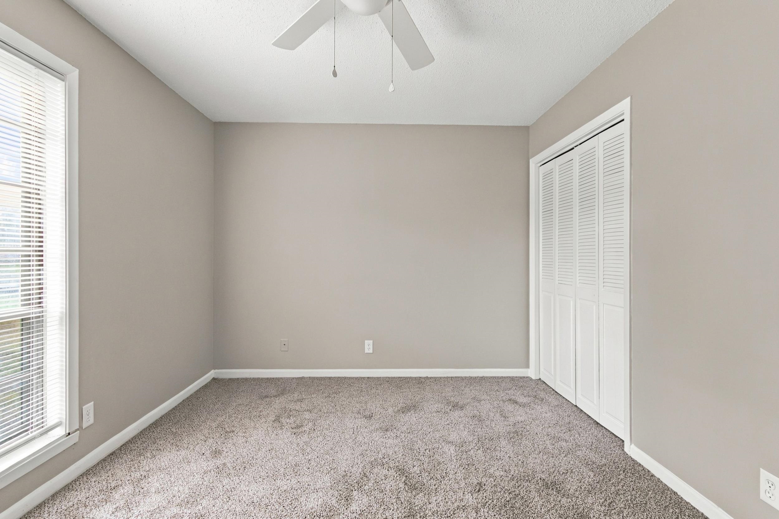 2760 Castleman St Property Photo 13