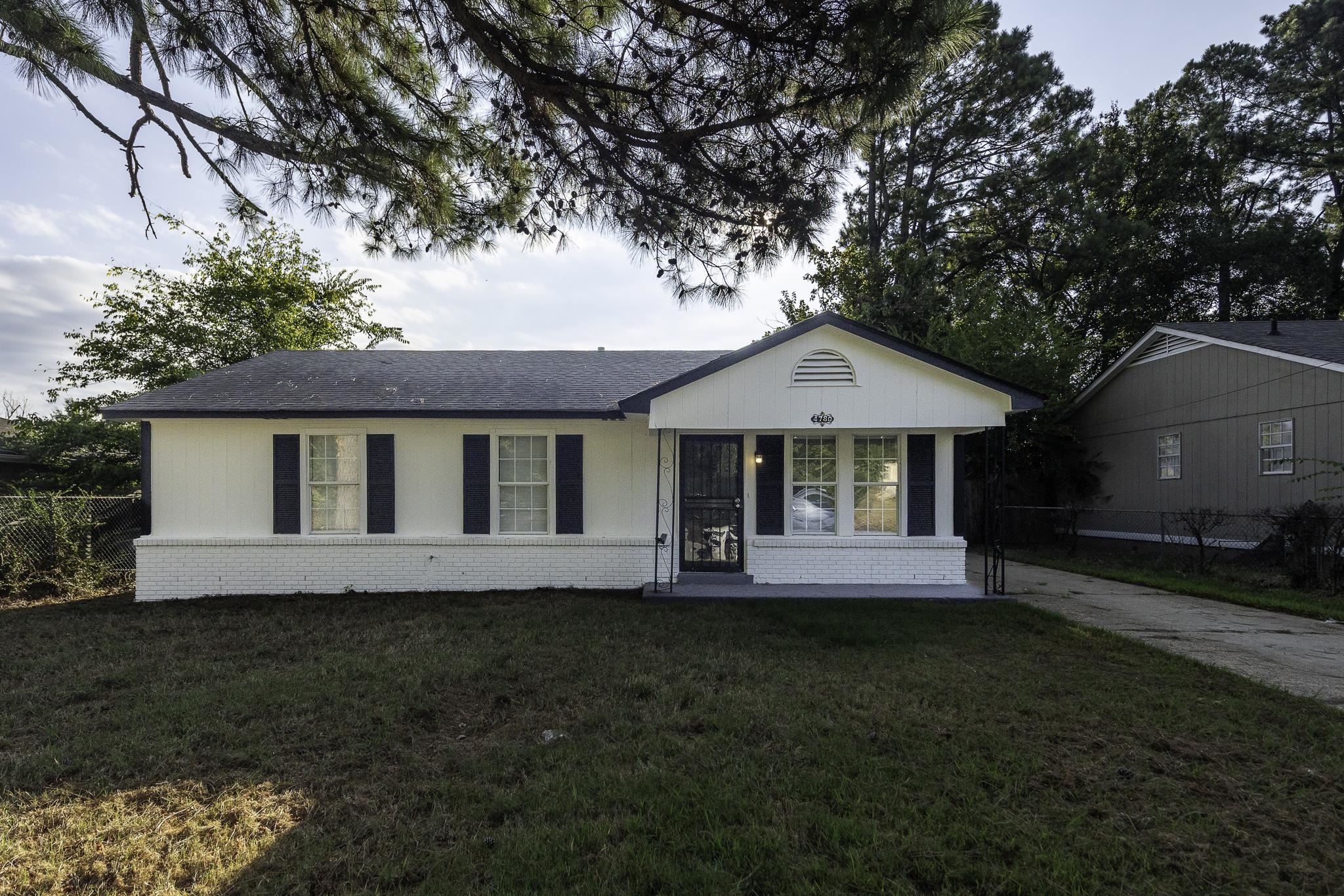 4780 Hillbrook Rd Property Photo 1
