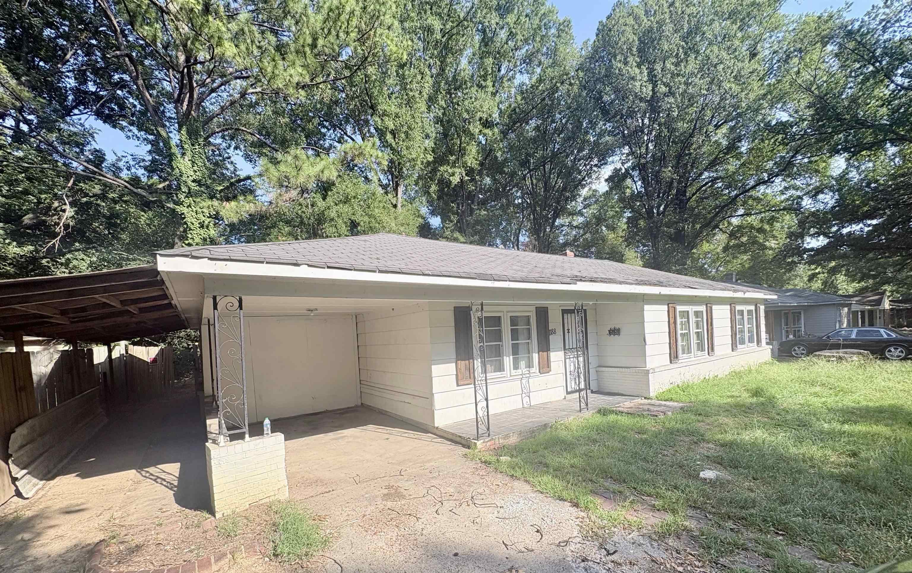 1188 S Perkins Rd Property Photo 1