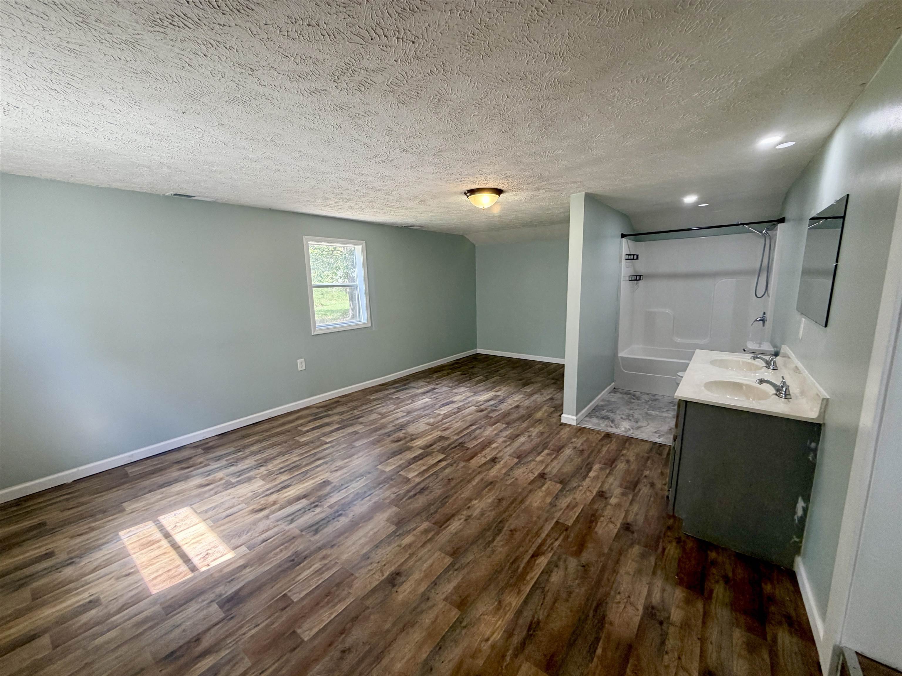 207 N Magnolia St Property Photo 9
