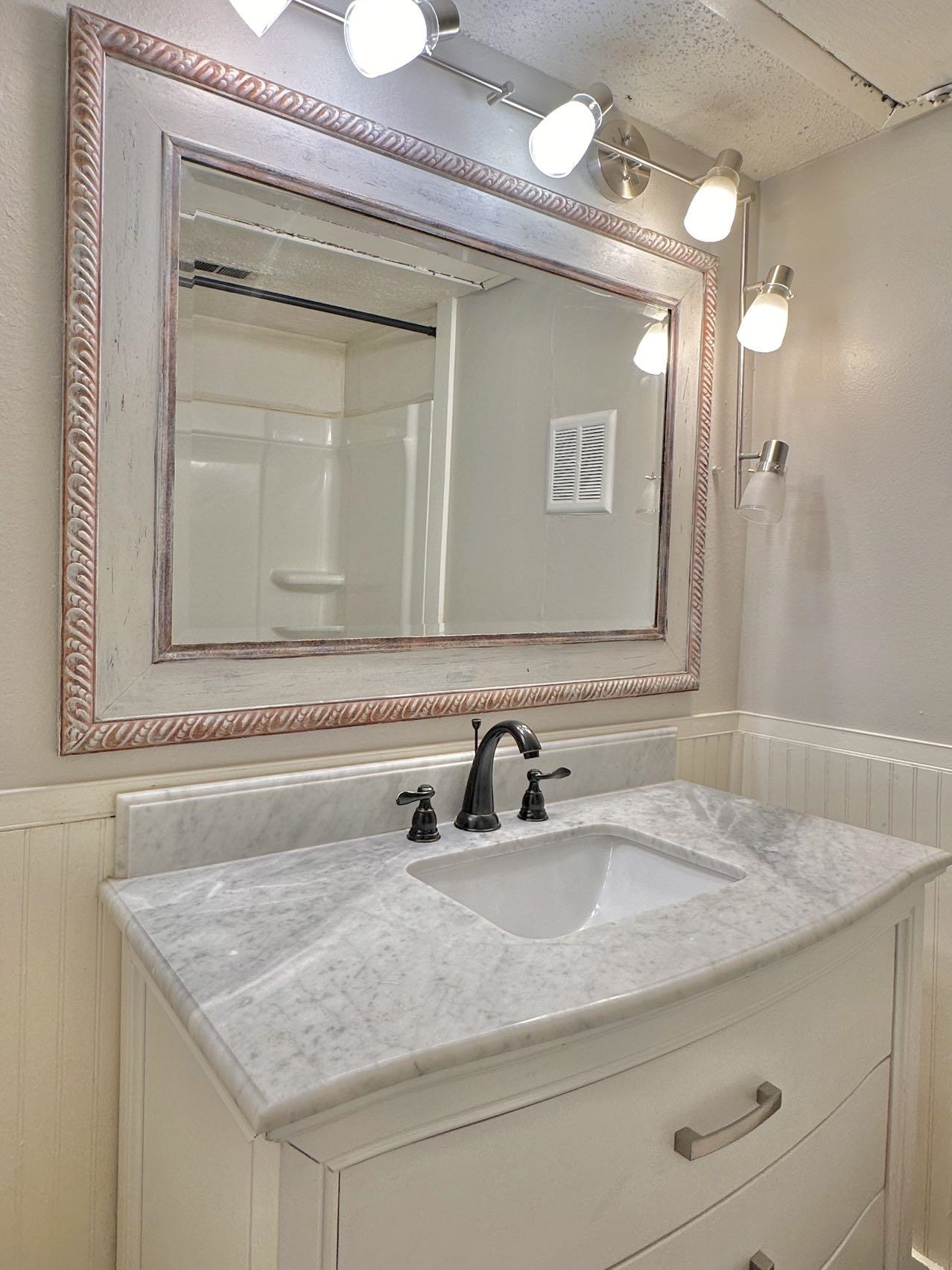 6684 Whispering Oak Pl 1 Property Photo 13