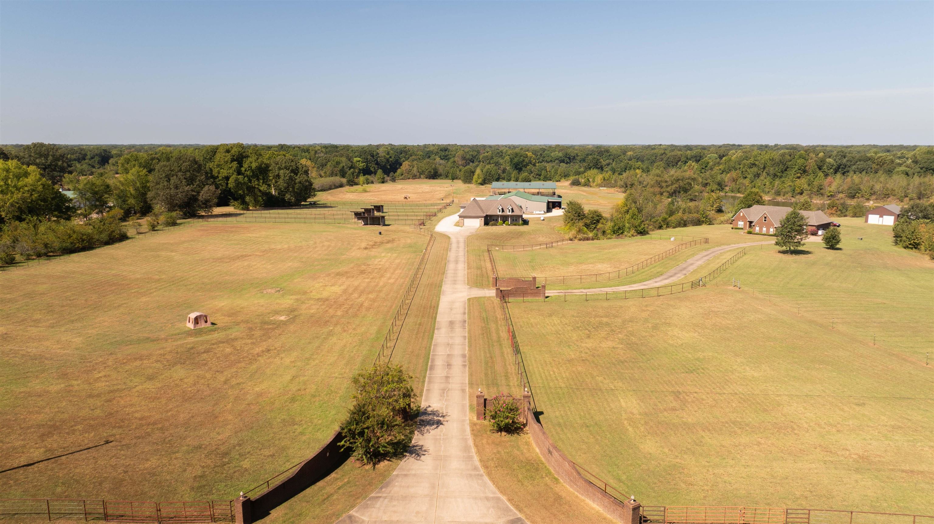 2192 Teague Store Rd Property Photo 1