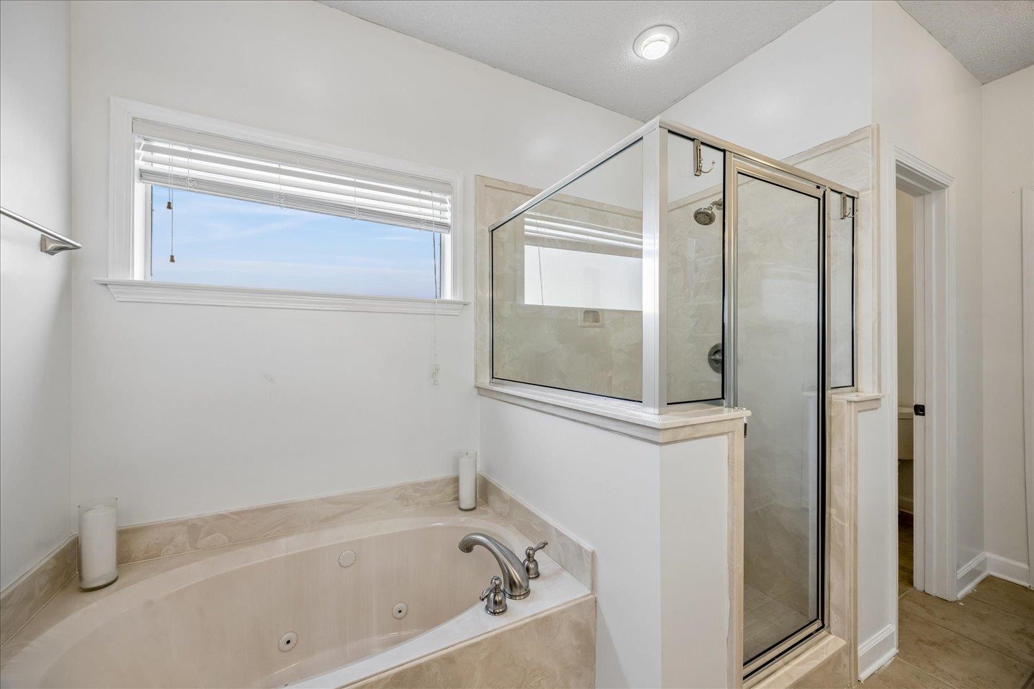 10220 Adikson Dr Property Photo 18