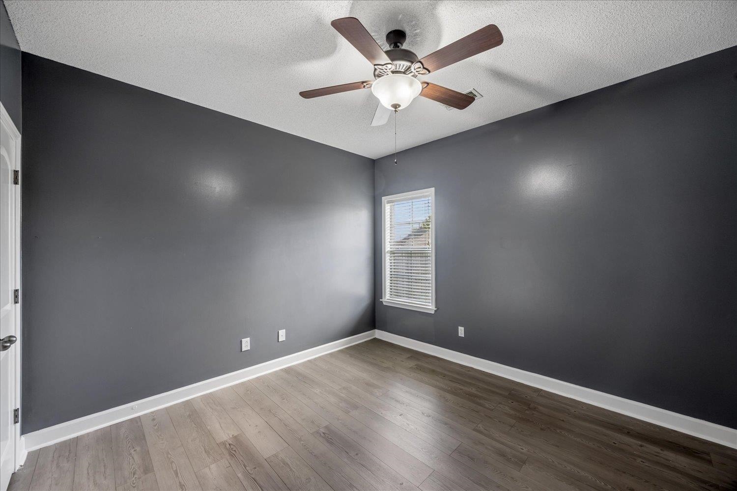 10220 Adikson Dr Property Photo 20