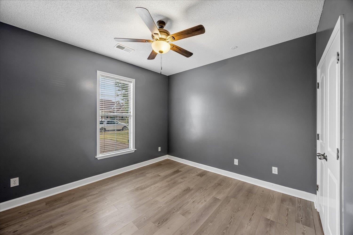 10220 Adikson Dr Property Photo 21