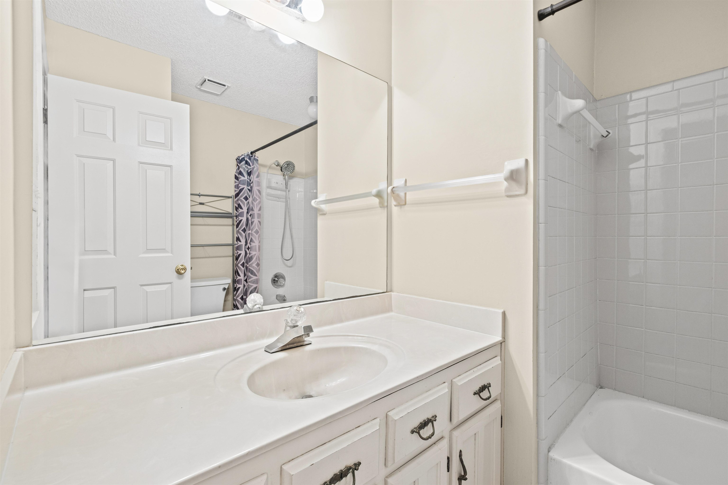 8142 S Creekside Cir S Property Photo 12