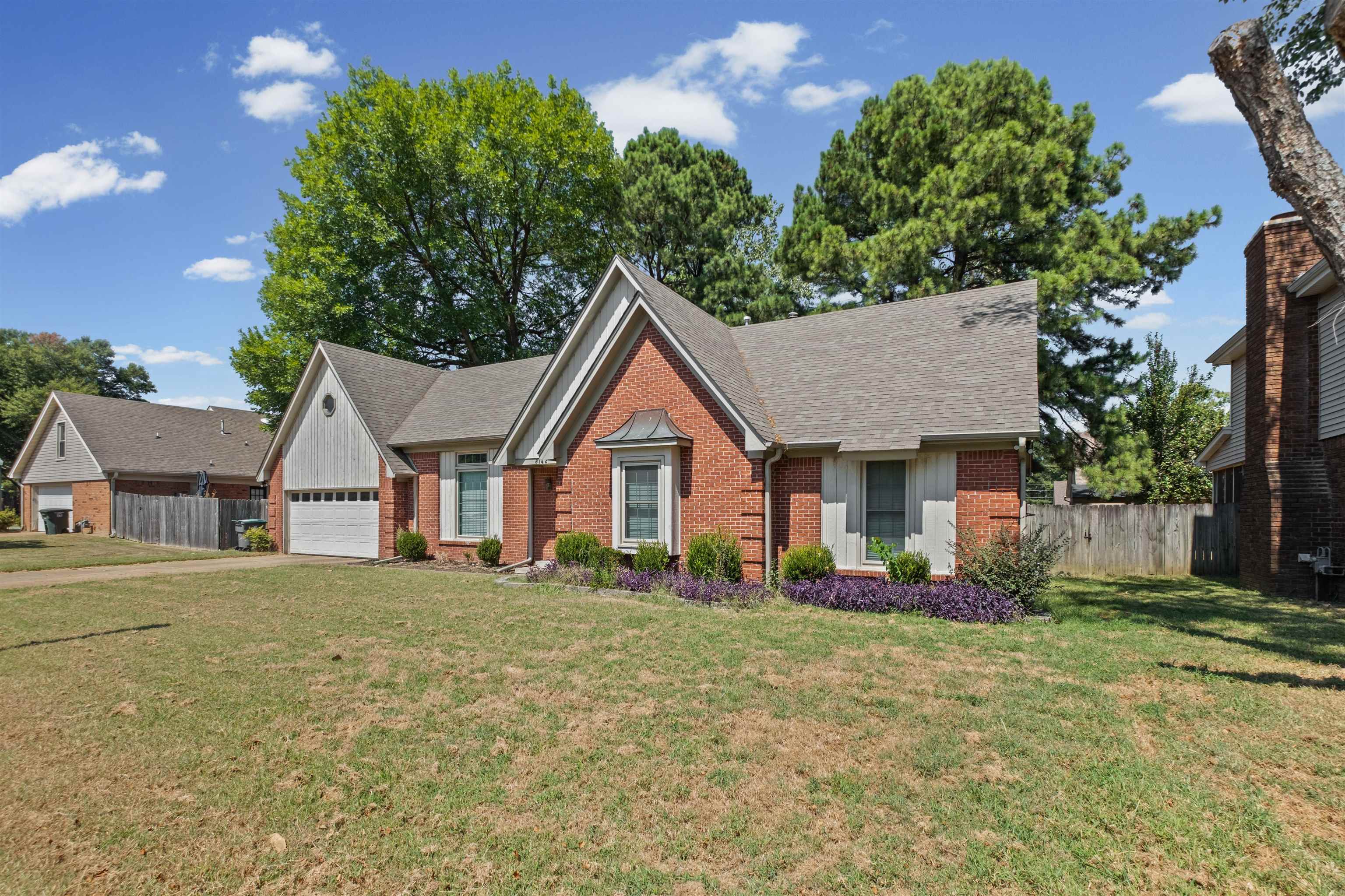 8142 S Creekside Cir S Property Photo 15