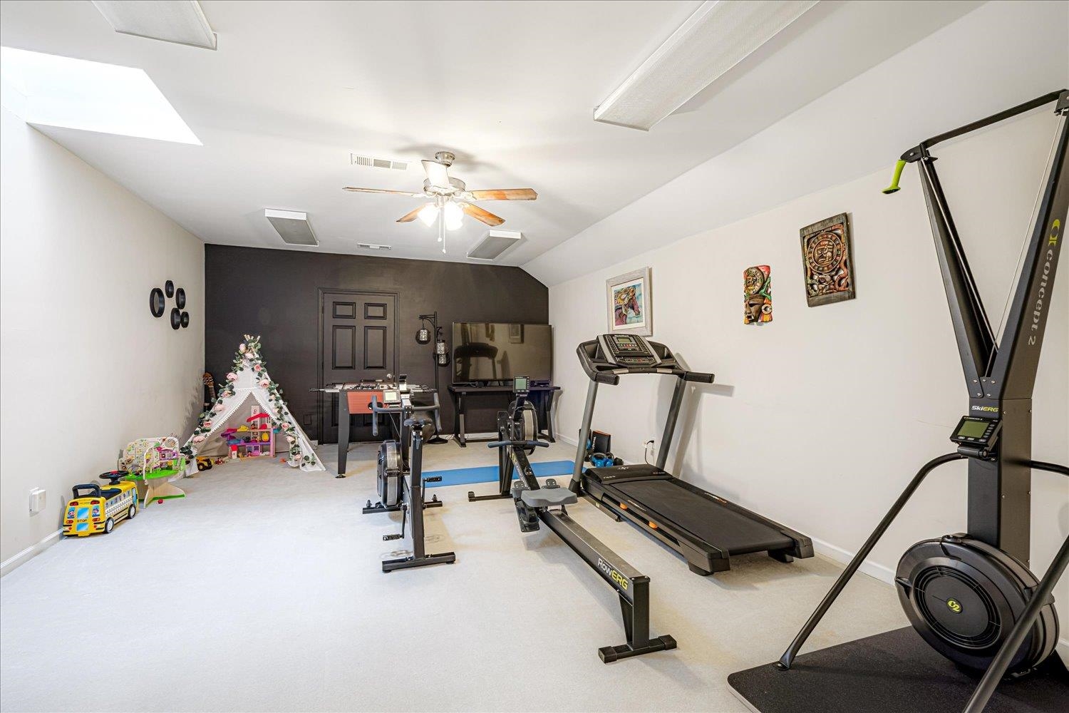 965 Village Oak Cv Property Photo 33