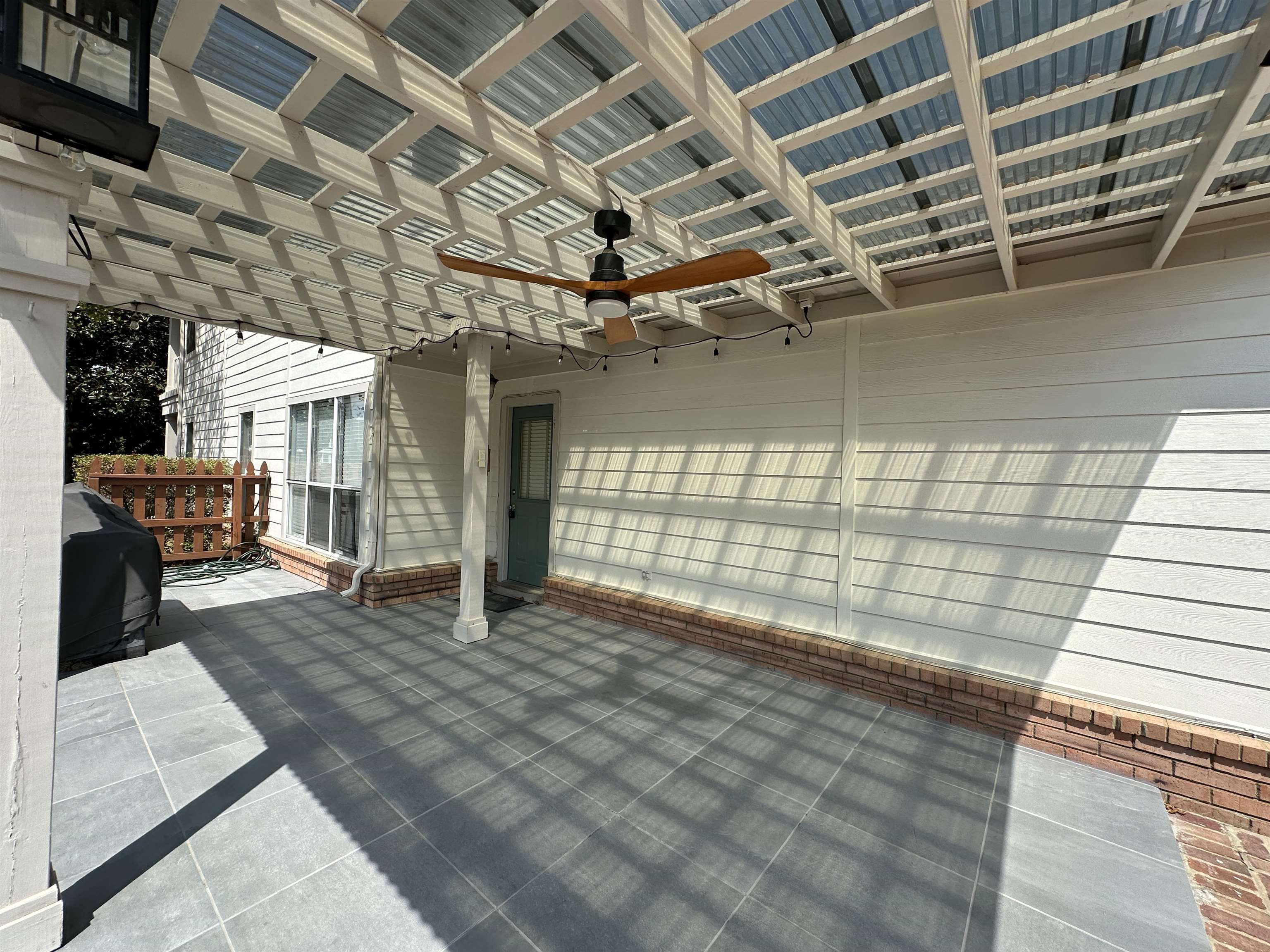 1054 E Island Dr Property Photo 16