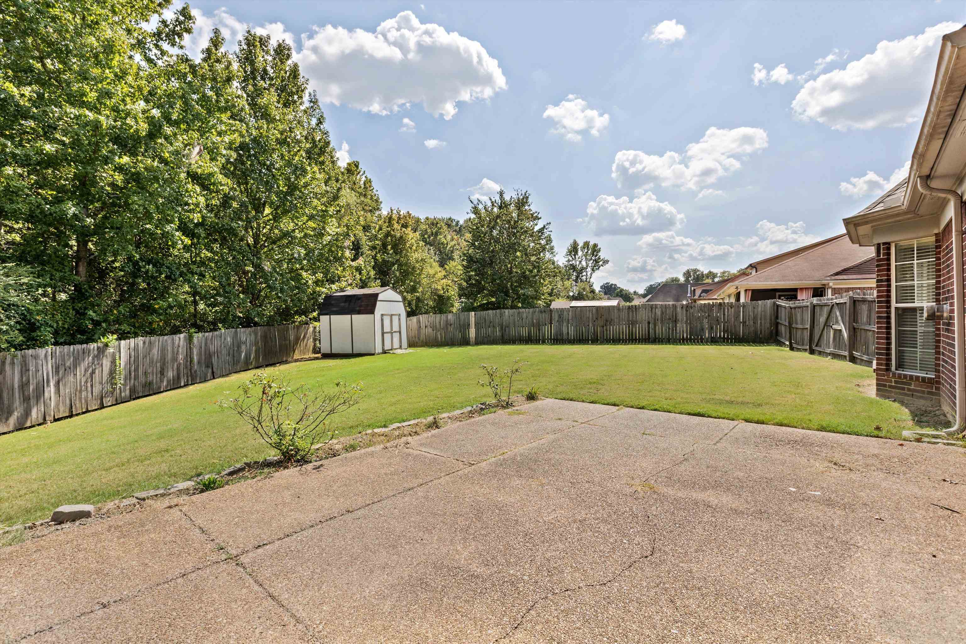 4908 N Whitfall Cv N Property Photo 27