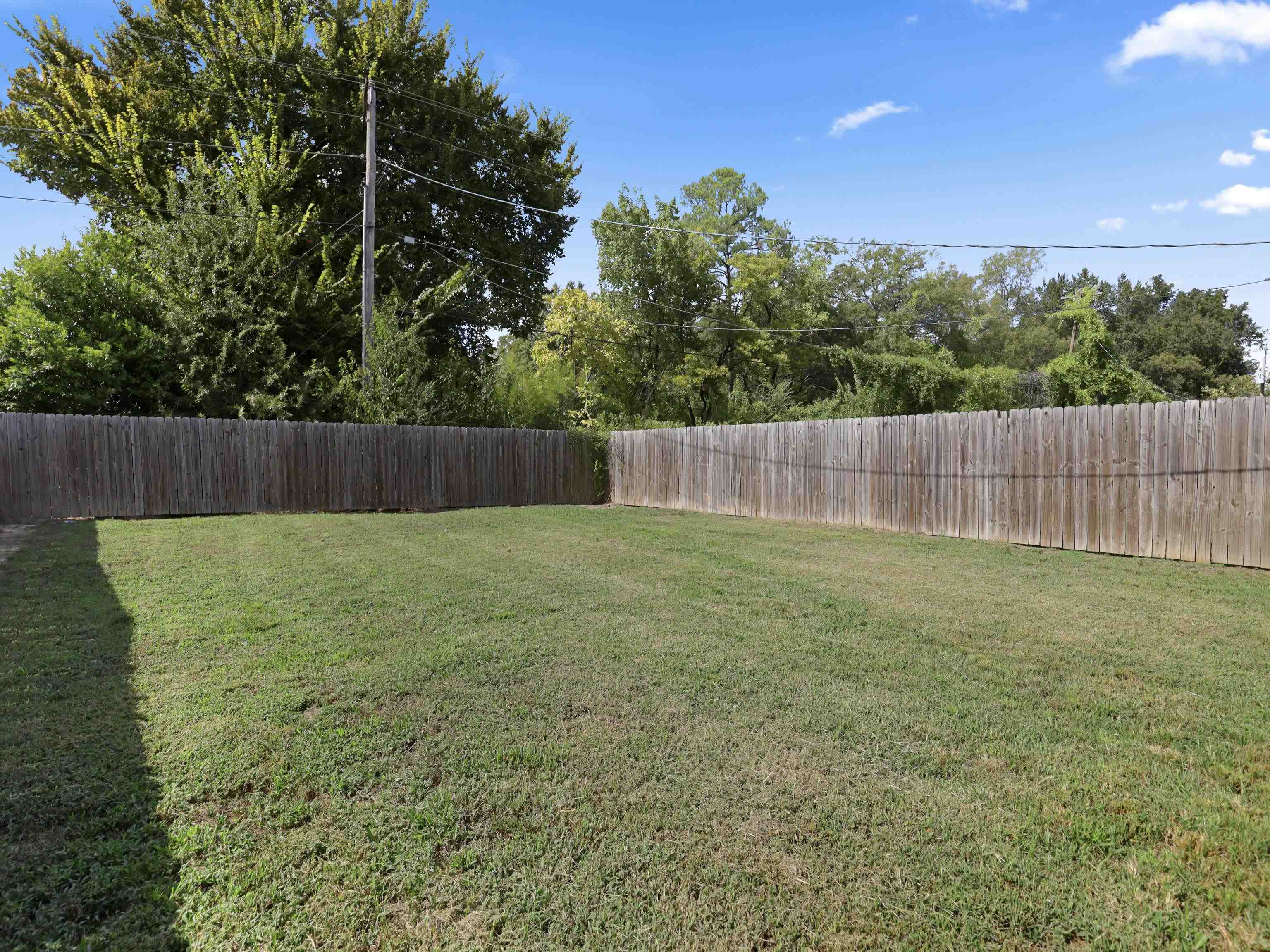 69 Eastview Dr Property Photo 5