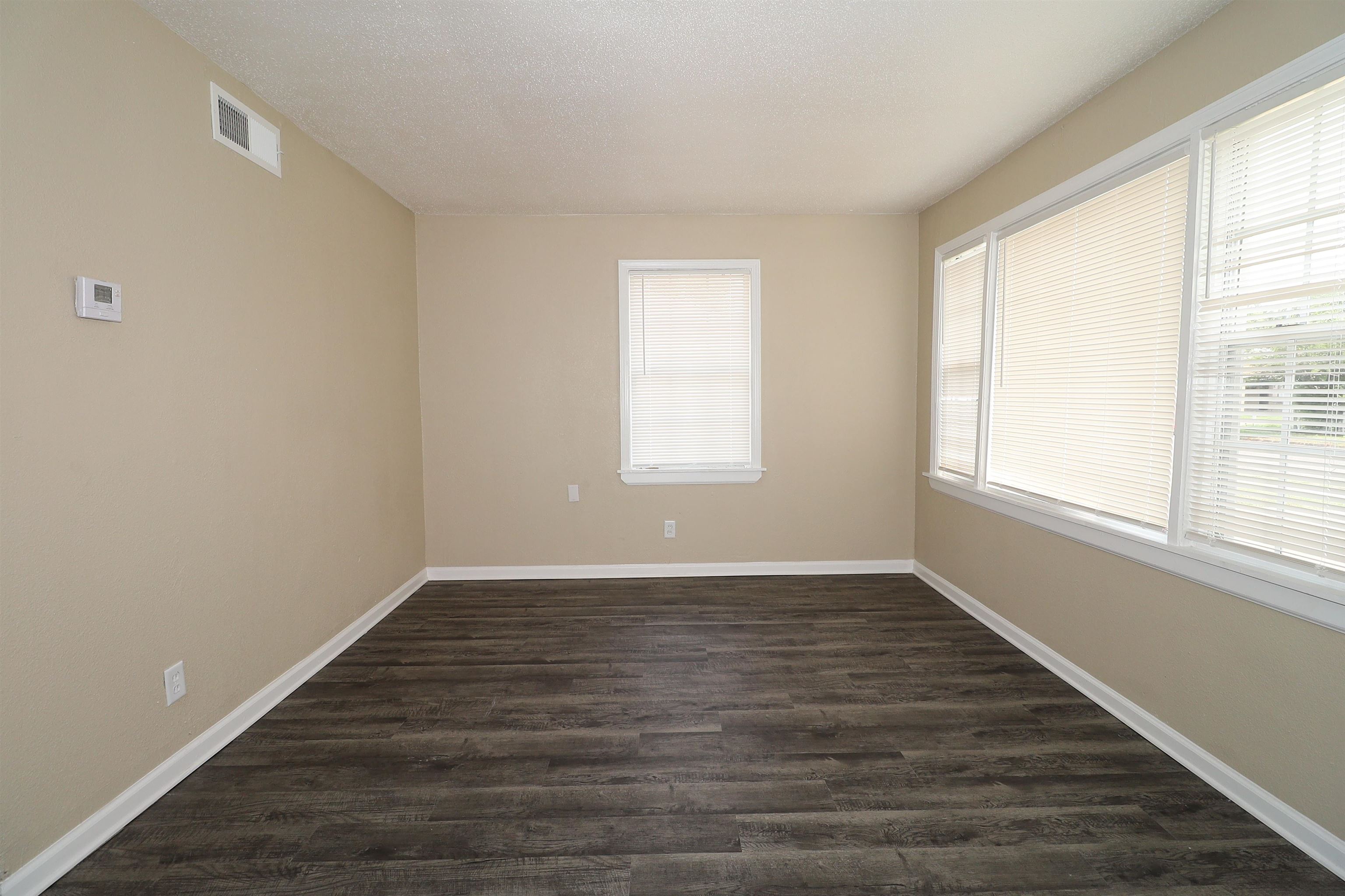 69 Eastview Dr Property Photo 13