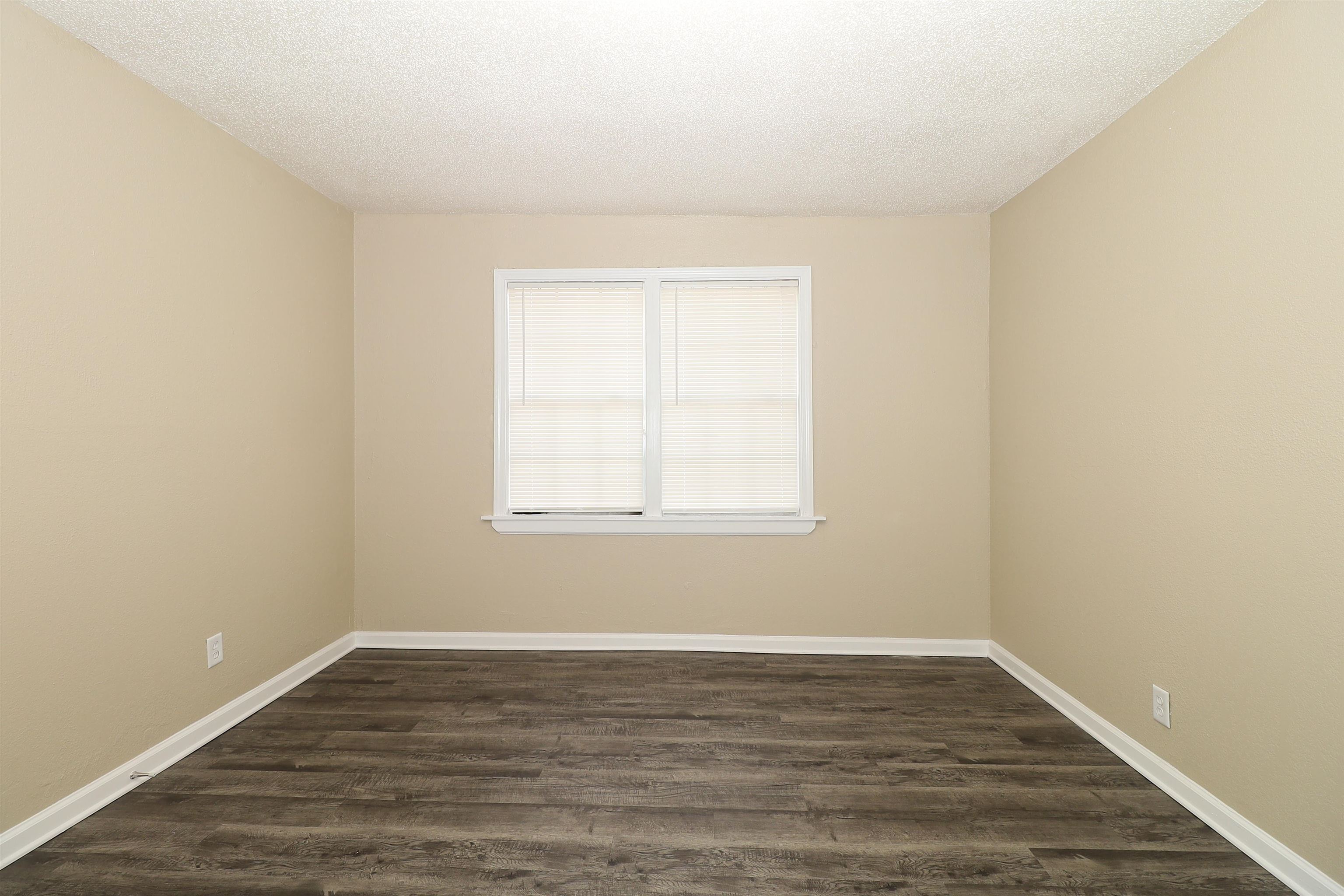 69 Eastview Dr Property Photo 15