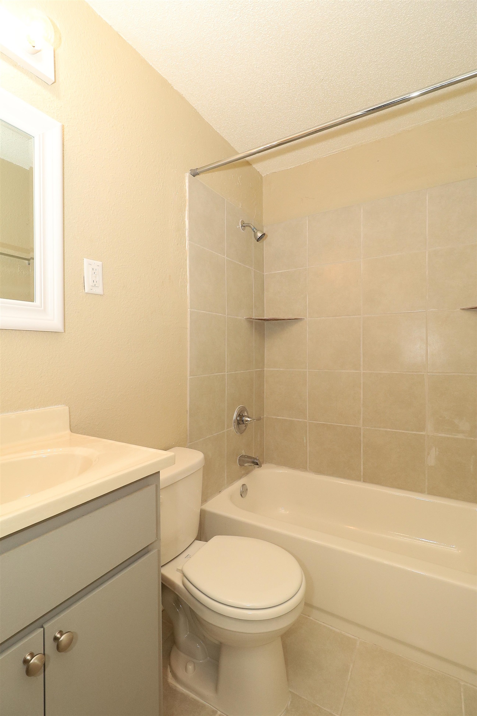 69 Eastview Dr Property Photo 17