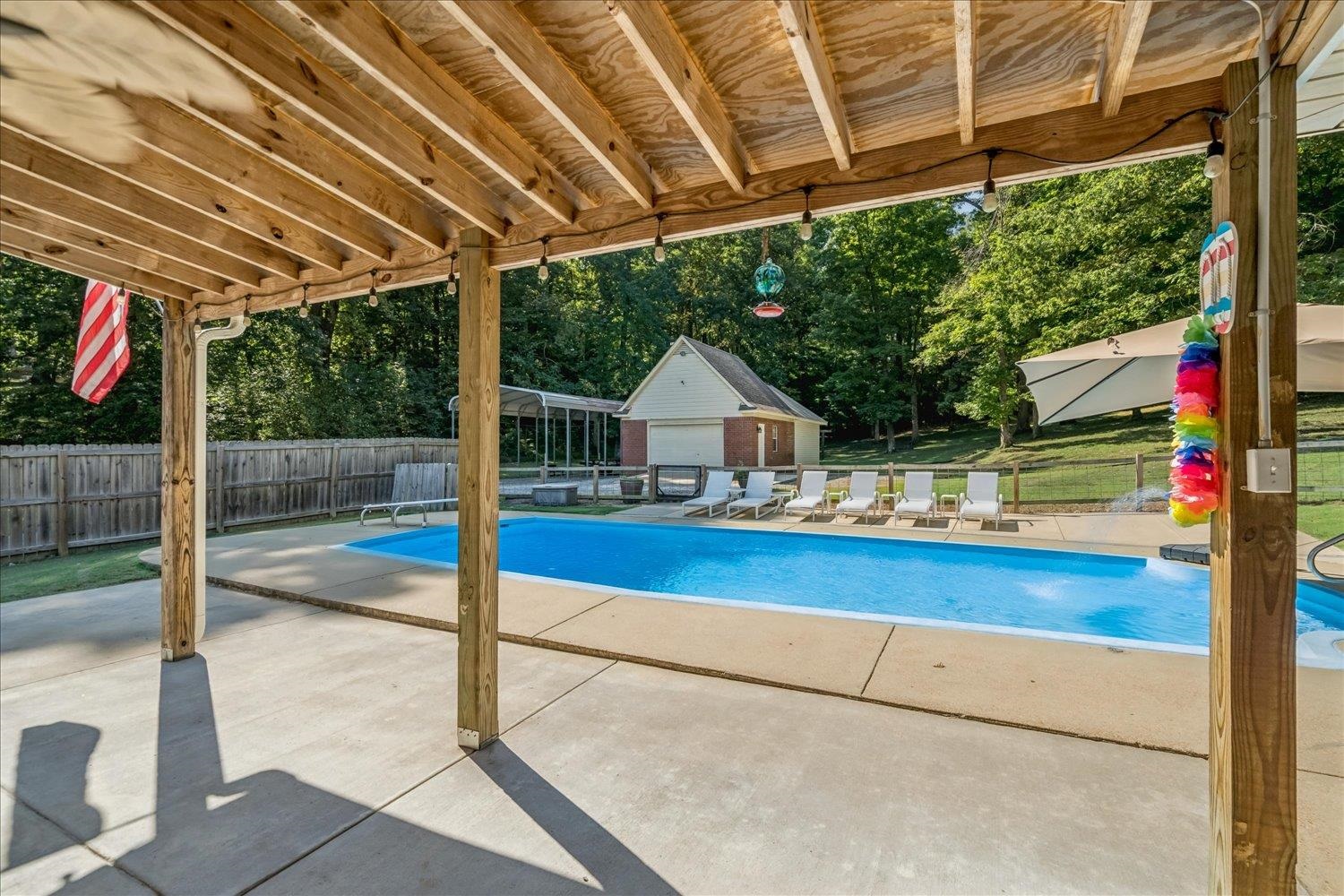 825 J E Blaydes Pky Property Photo 36